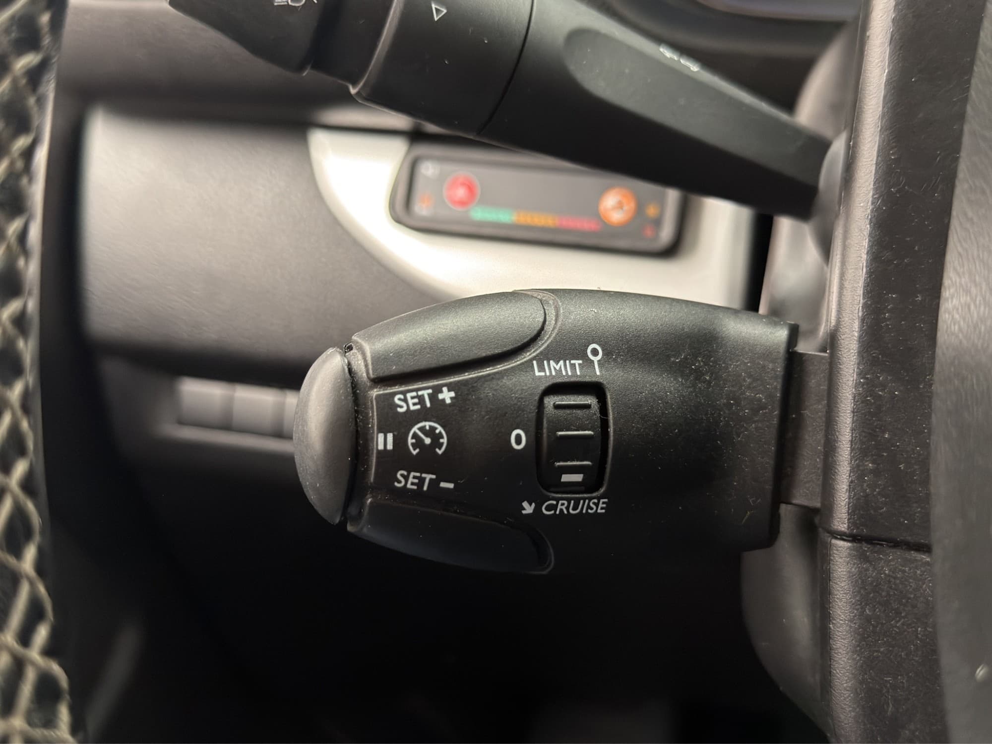 Opel Vivaro-e CrewVan L3 PDC Farthållare CARPLAY 6-Sits MOMS