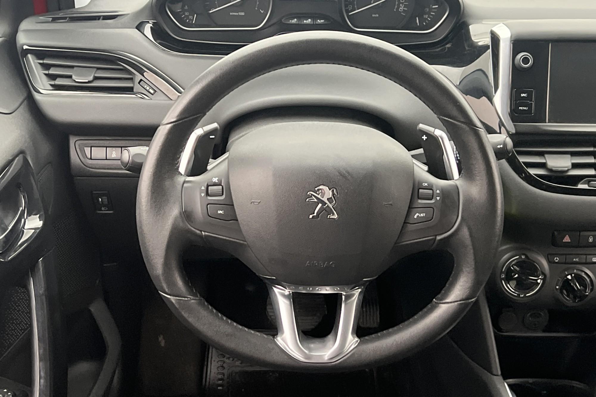 Peugeot 208 1.2 VTi 82hk M/K-Värmare Farthållare