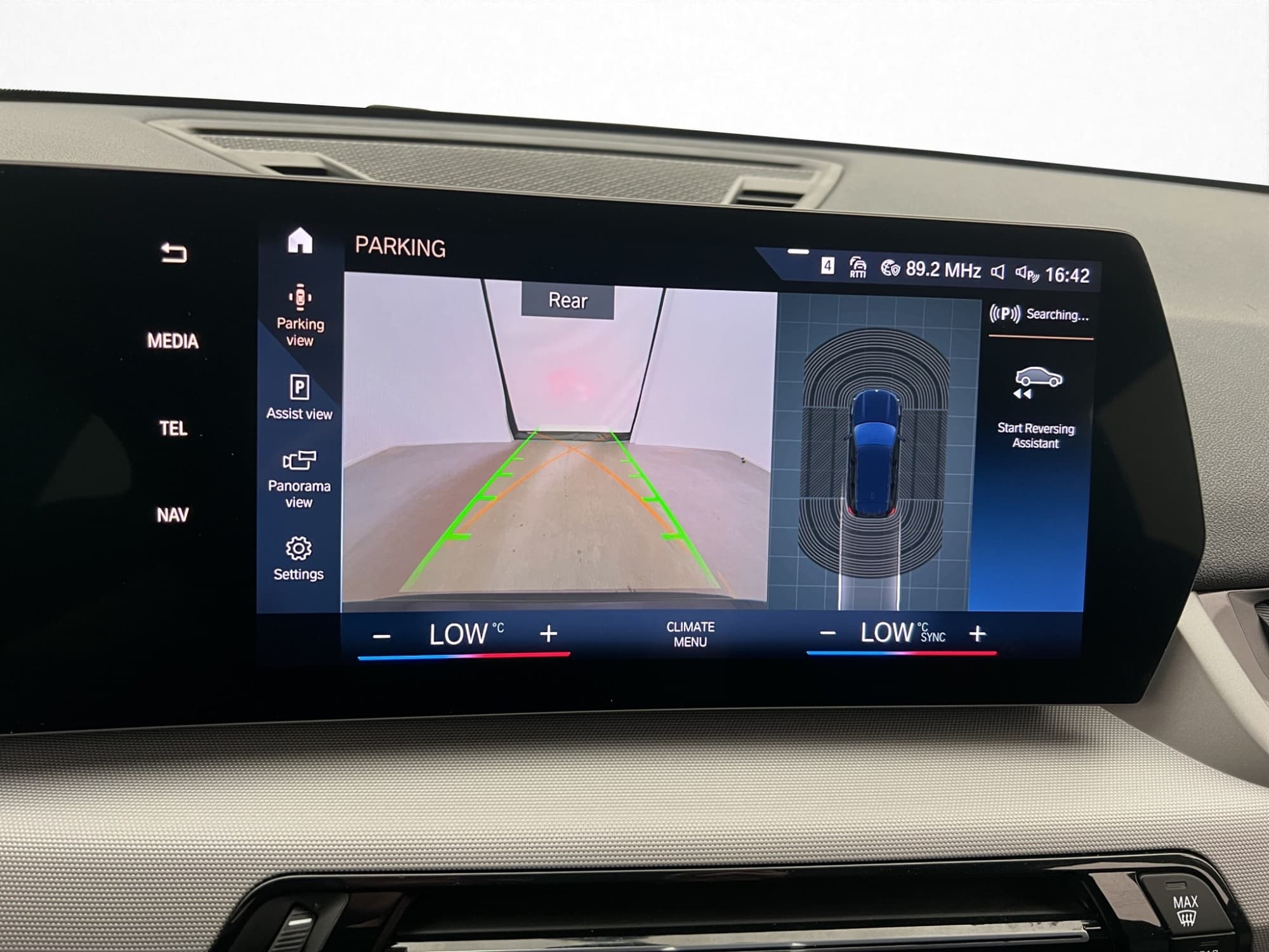 BMW X1 xDrive25e 245hk Panorama Kamera CarPlay Rattvärm MOMS