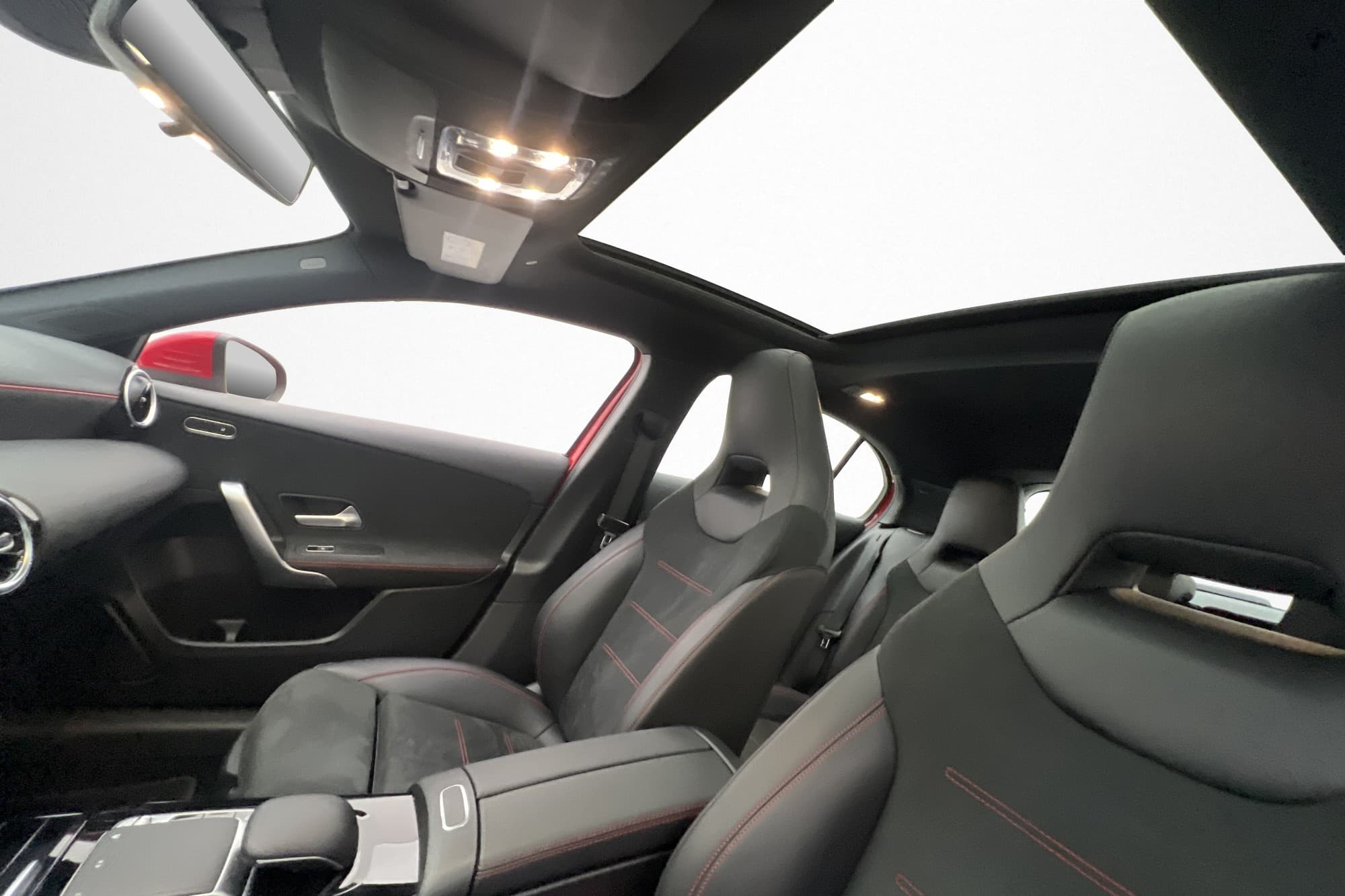 Mercedes-Benz A 200 AMG Panorama Kamera Bluetooth Nyservad