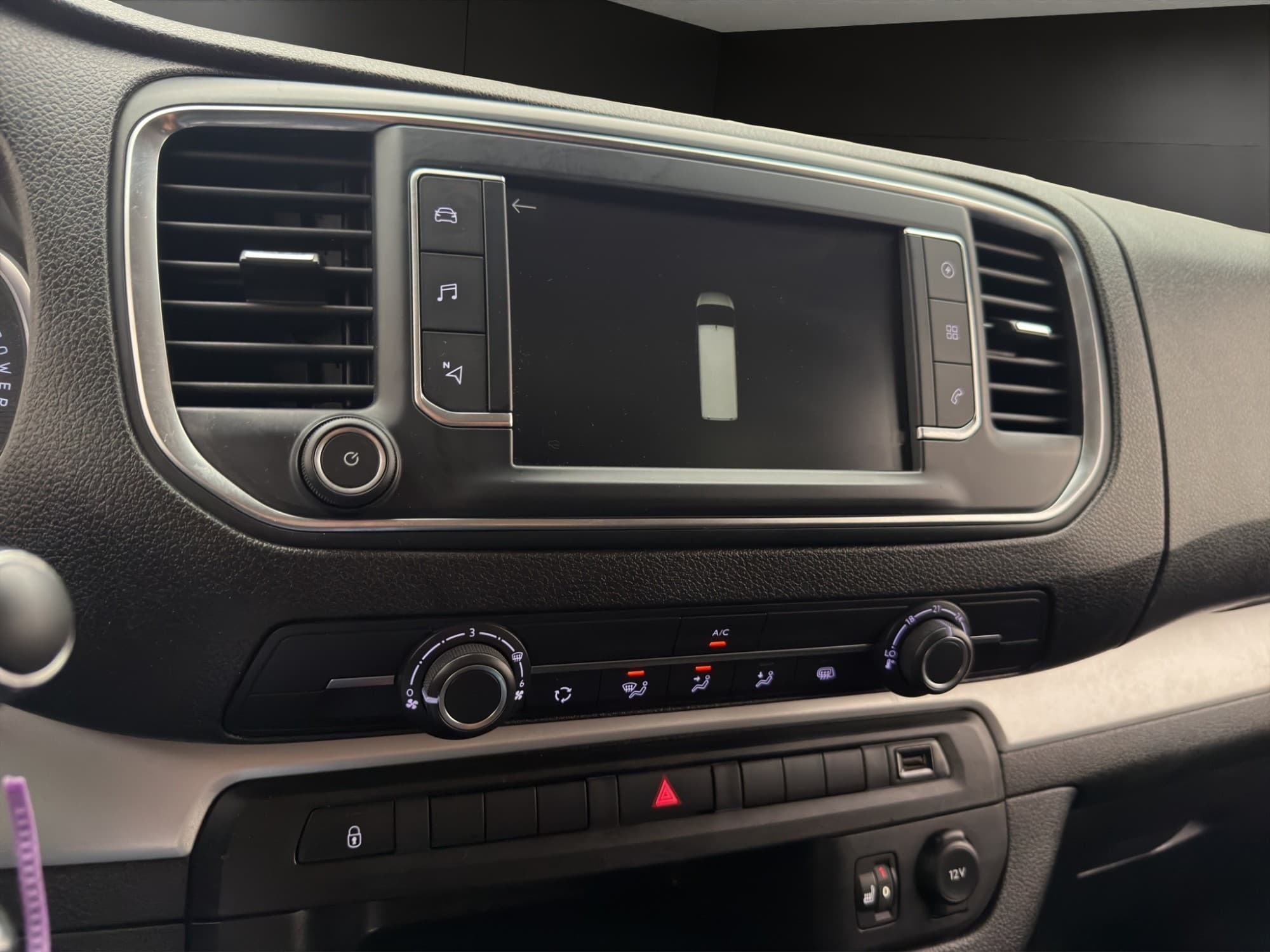 Opel Vivaro-e CrewVan L3 PDC Farthållare CARPLAY 6-Sits MOMS