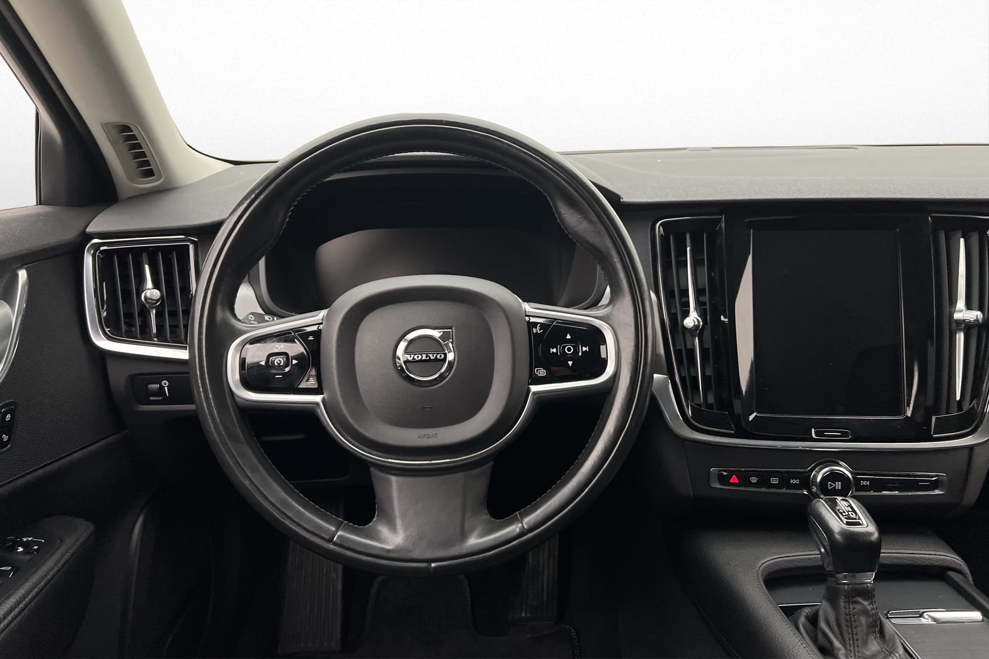Volvo S90 D4 190hk Momentum Värmare 4-Zons klima Navi BLIS