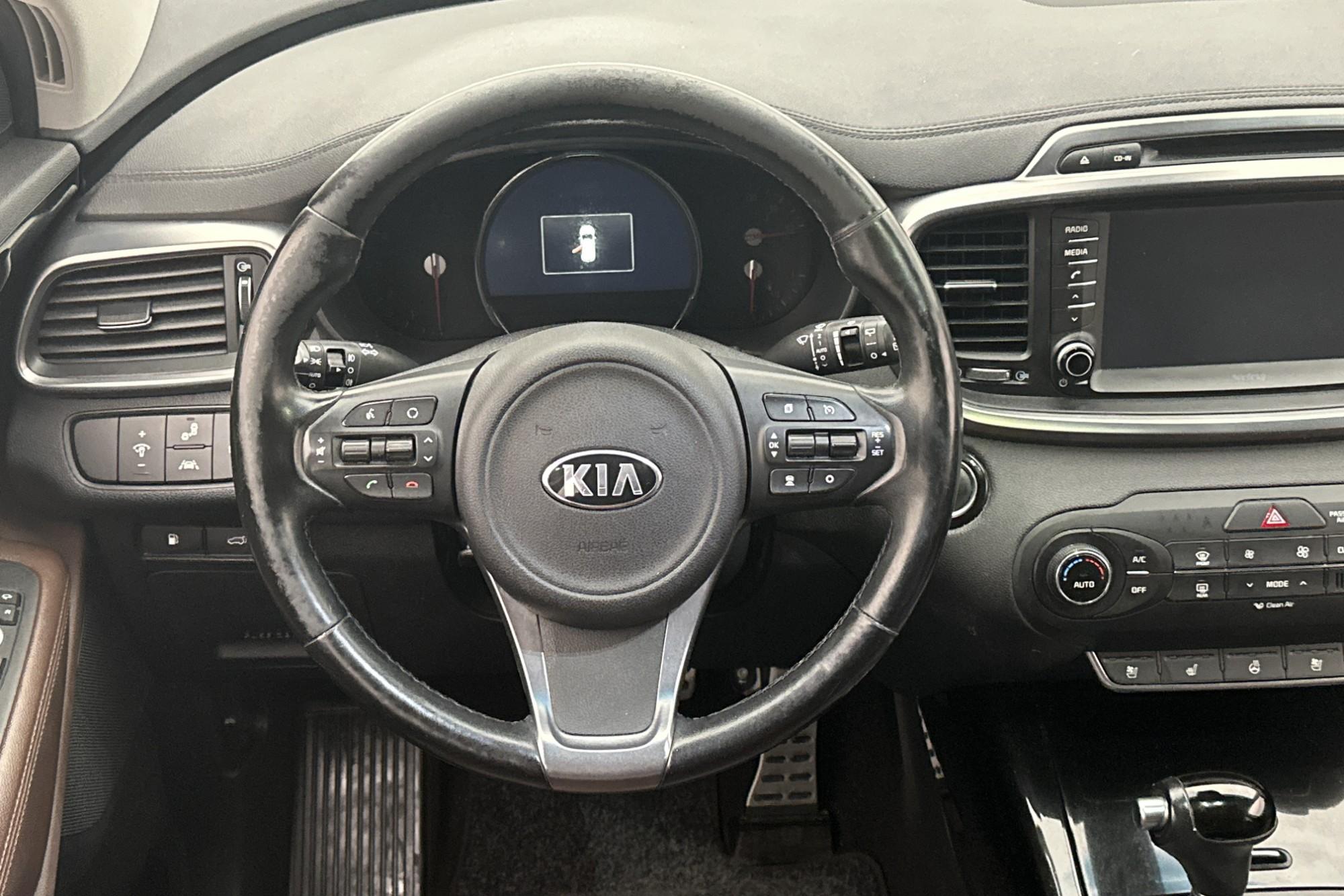 Kia Sorento AWD 200hk Special Edt 7-Sits Pano Infinity 360°