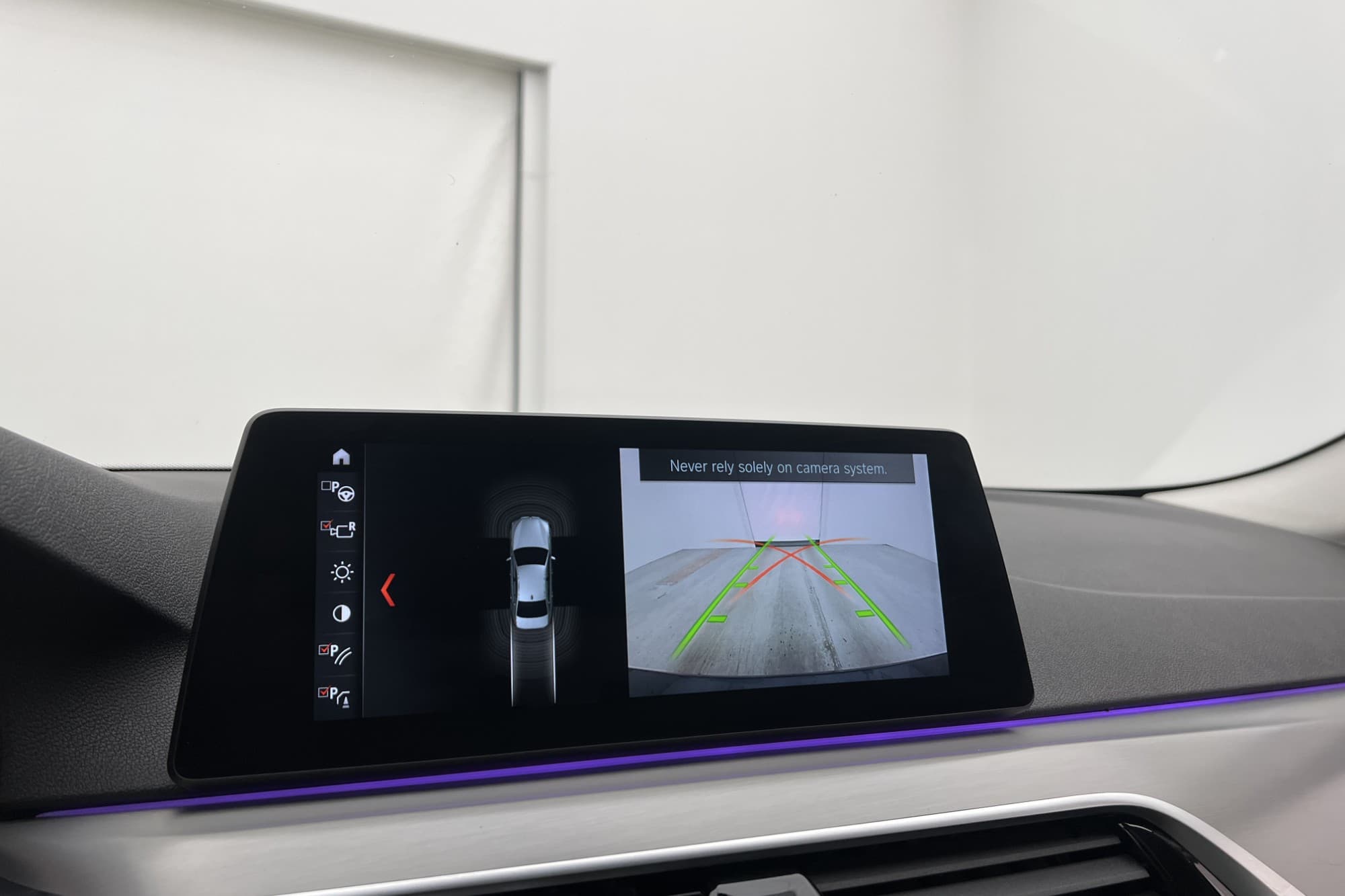 BMW 530e Sedan 252hk Sport line Taklucka Kamera Rattvärme