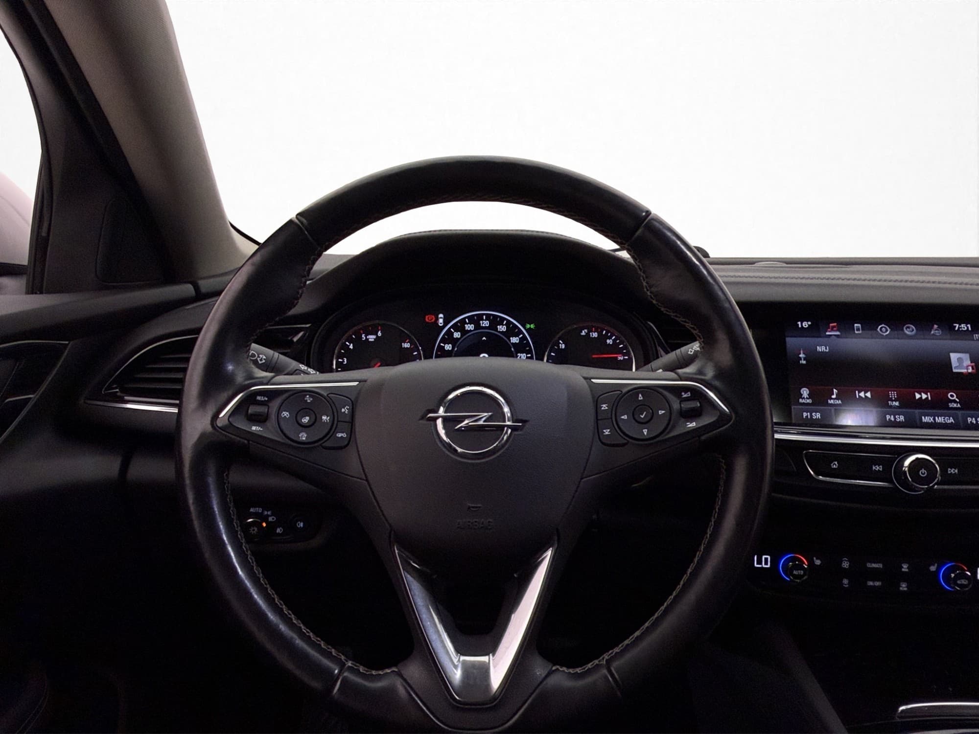 Opel Insignia Grand Sport 170hk OPC HUD Kamera Navi Skinn