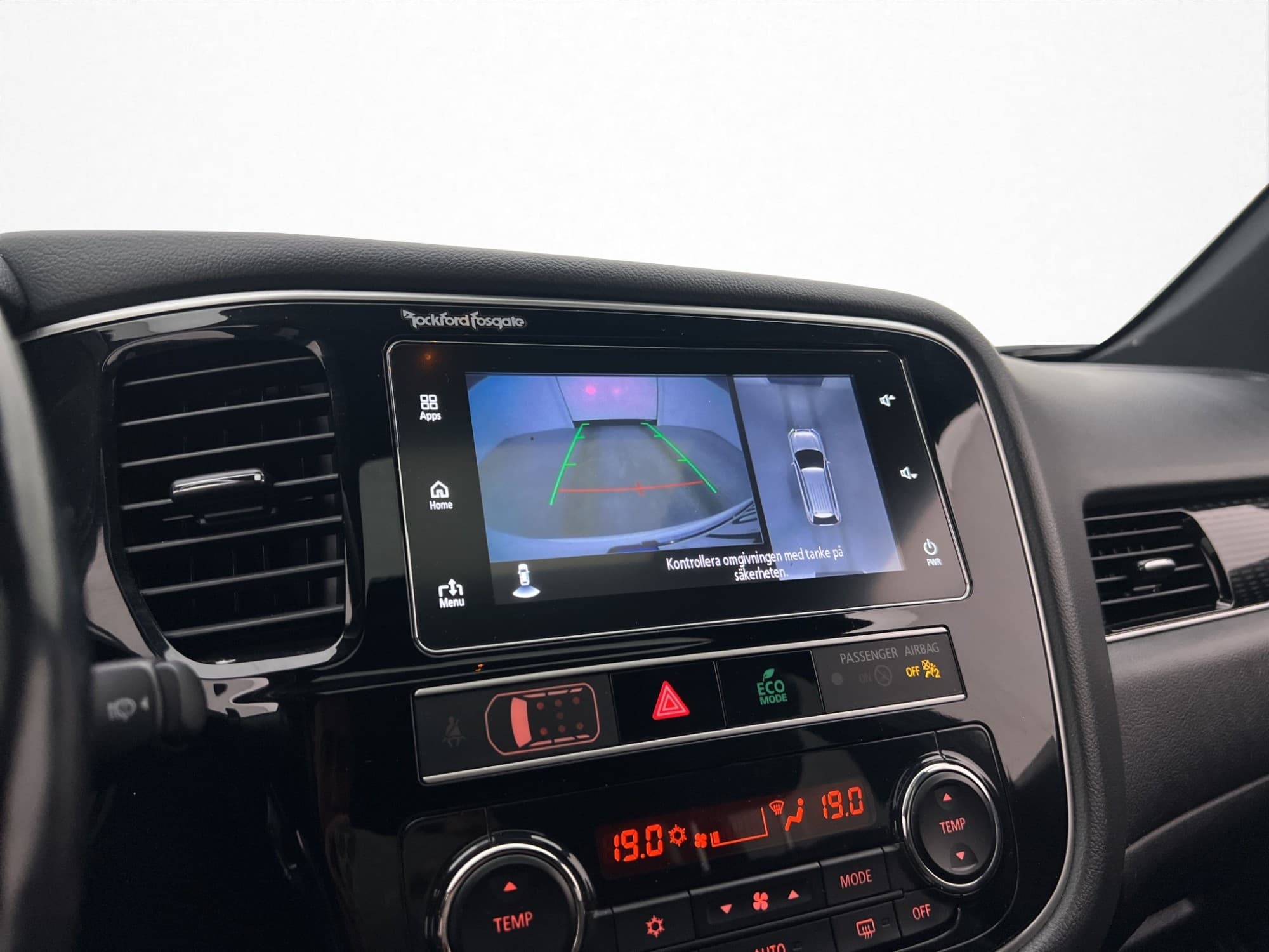 Mitsubishi Outlander PHEV 224hk AWD Skinn Taklucka 360°