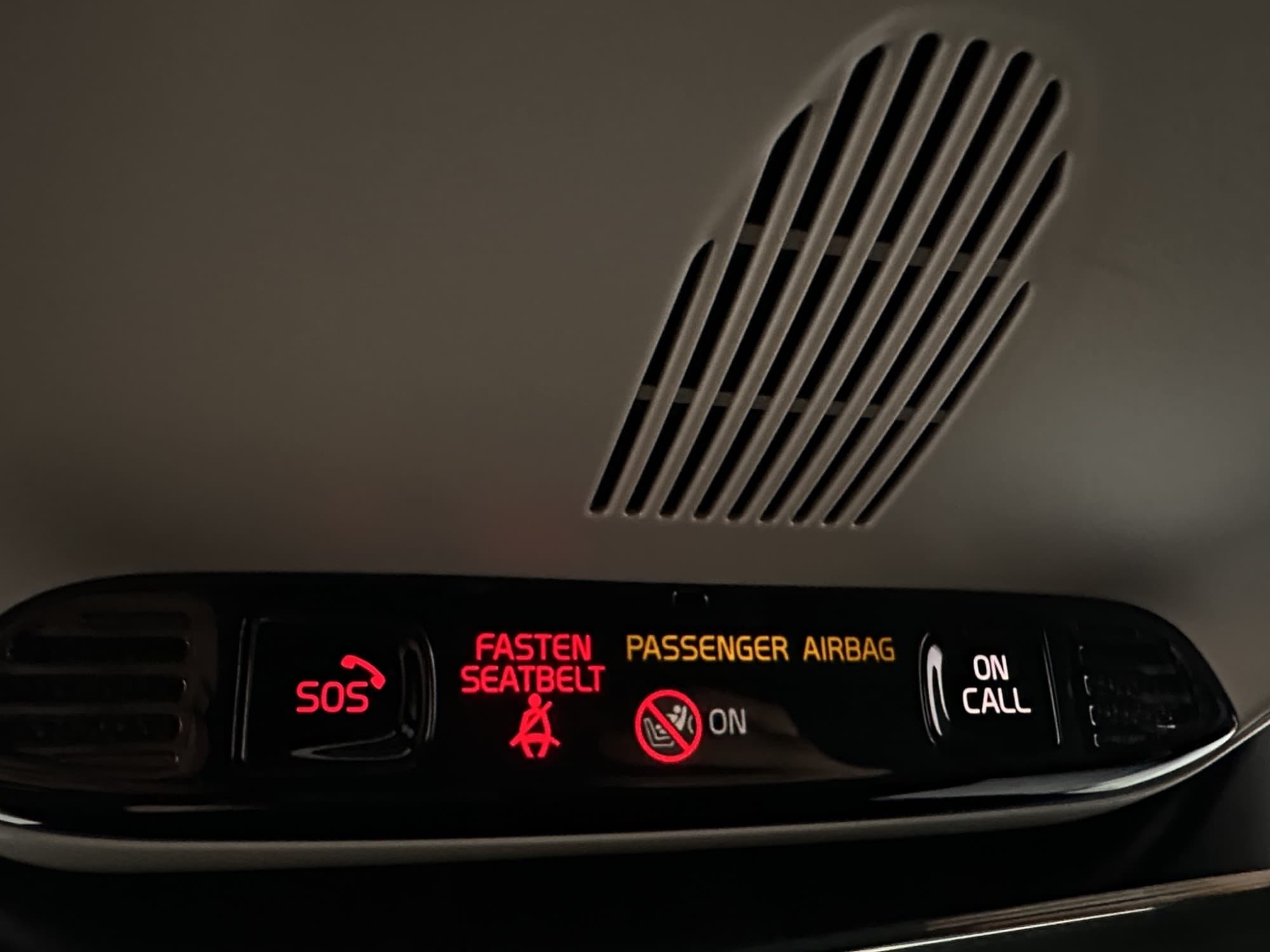 Volvo XC40 T3 163hk Momentum VOC B-Kamera P-Värmare
