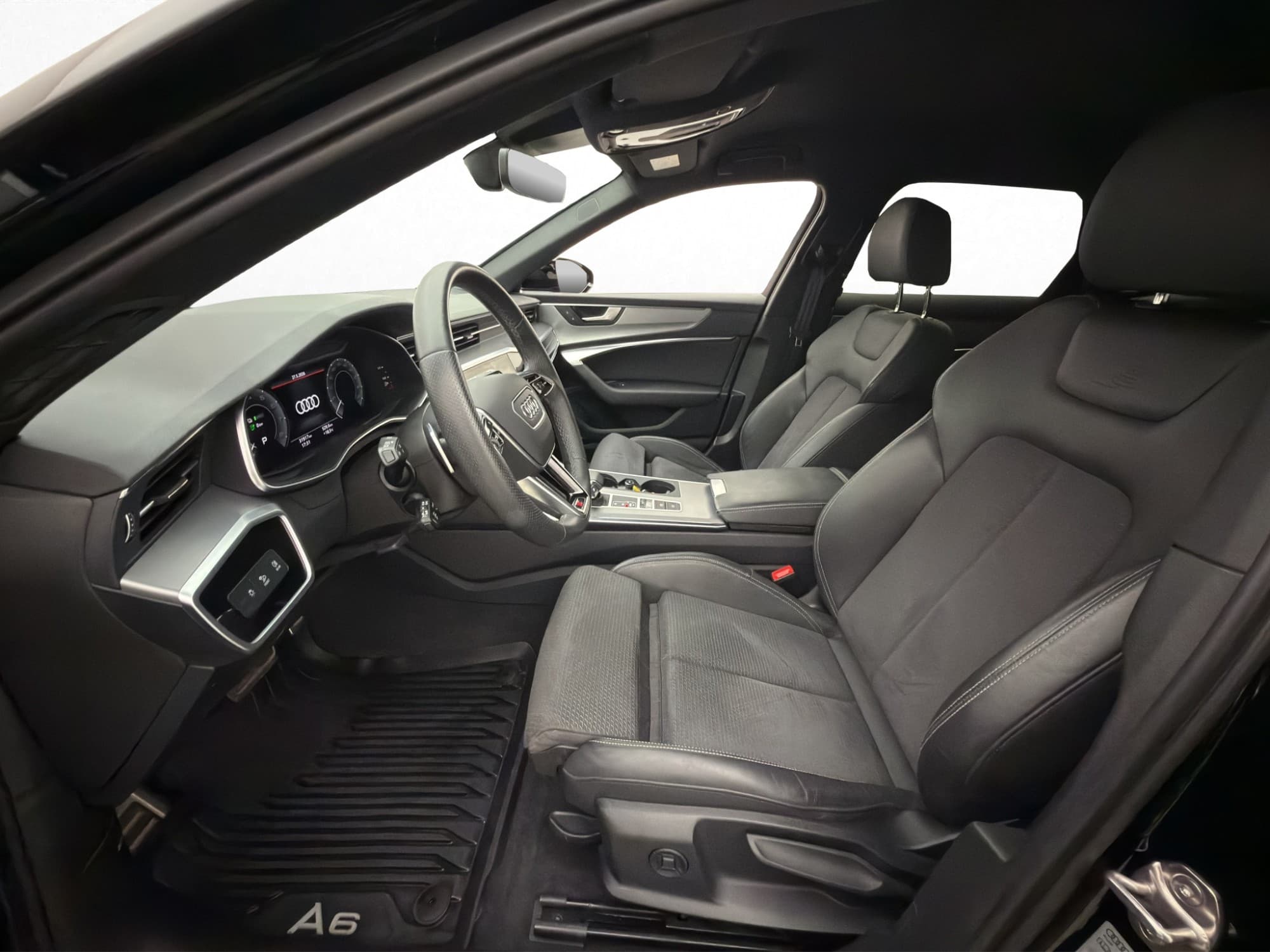 Audi A6 55 TFSI e Q 367hk S-Line Cockpit B&O Drag Matrix