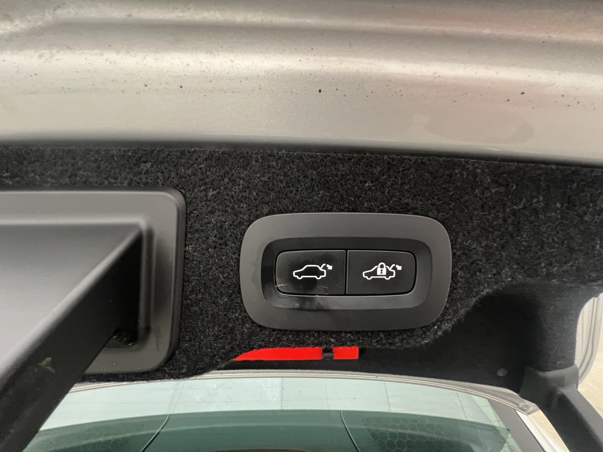 Volvo S90 D4 AWD 190hk Momentum Värmare Drag Kamera GPS BLIS
