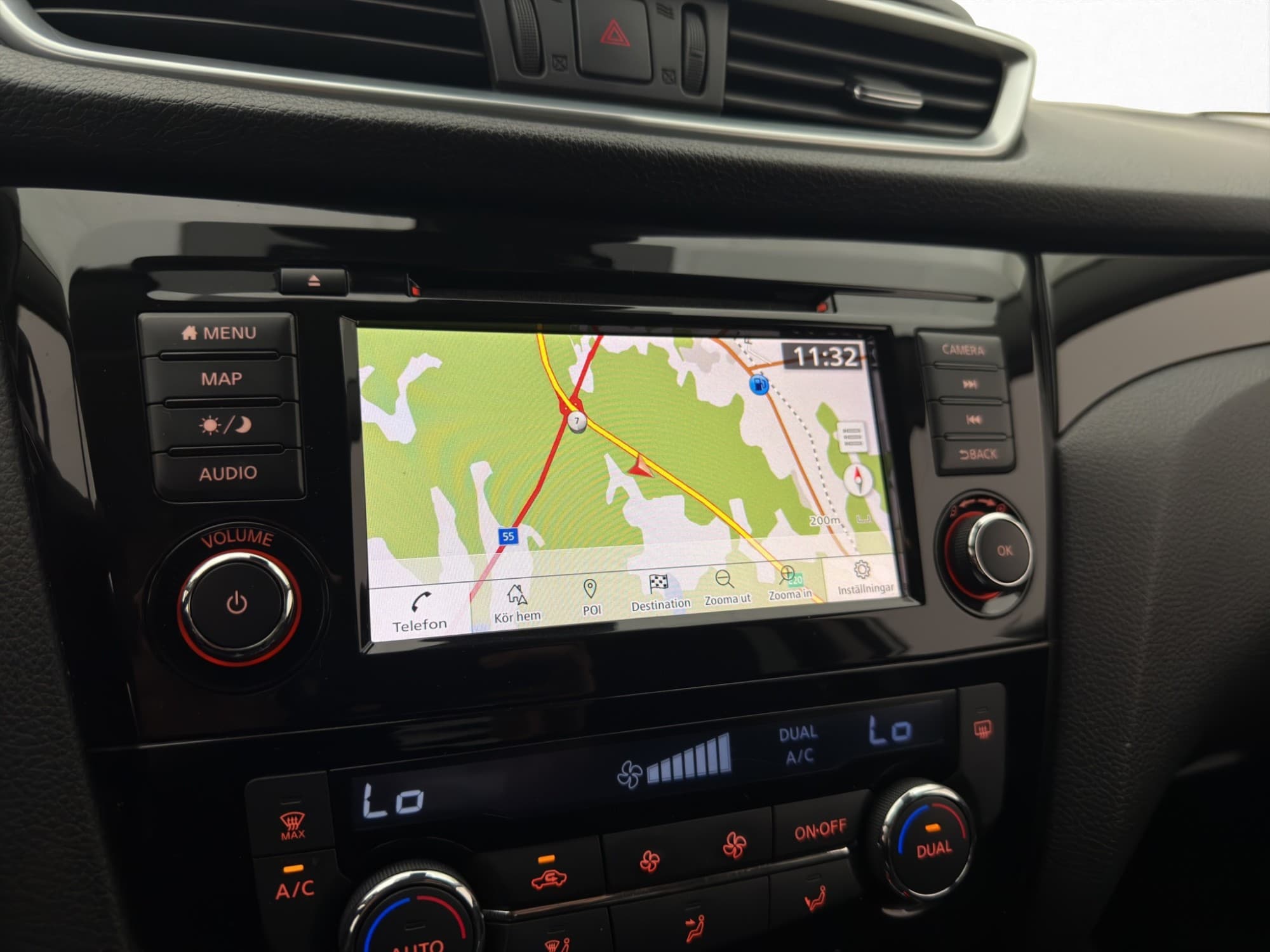 Nissan Qashqai 1.3 160hk Acenta 360° CarPlay Lane-Assist