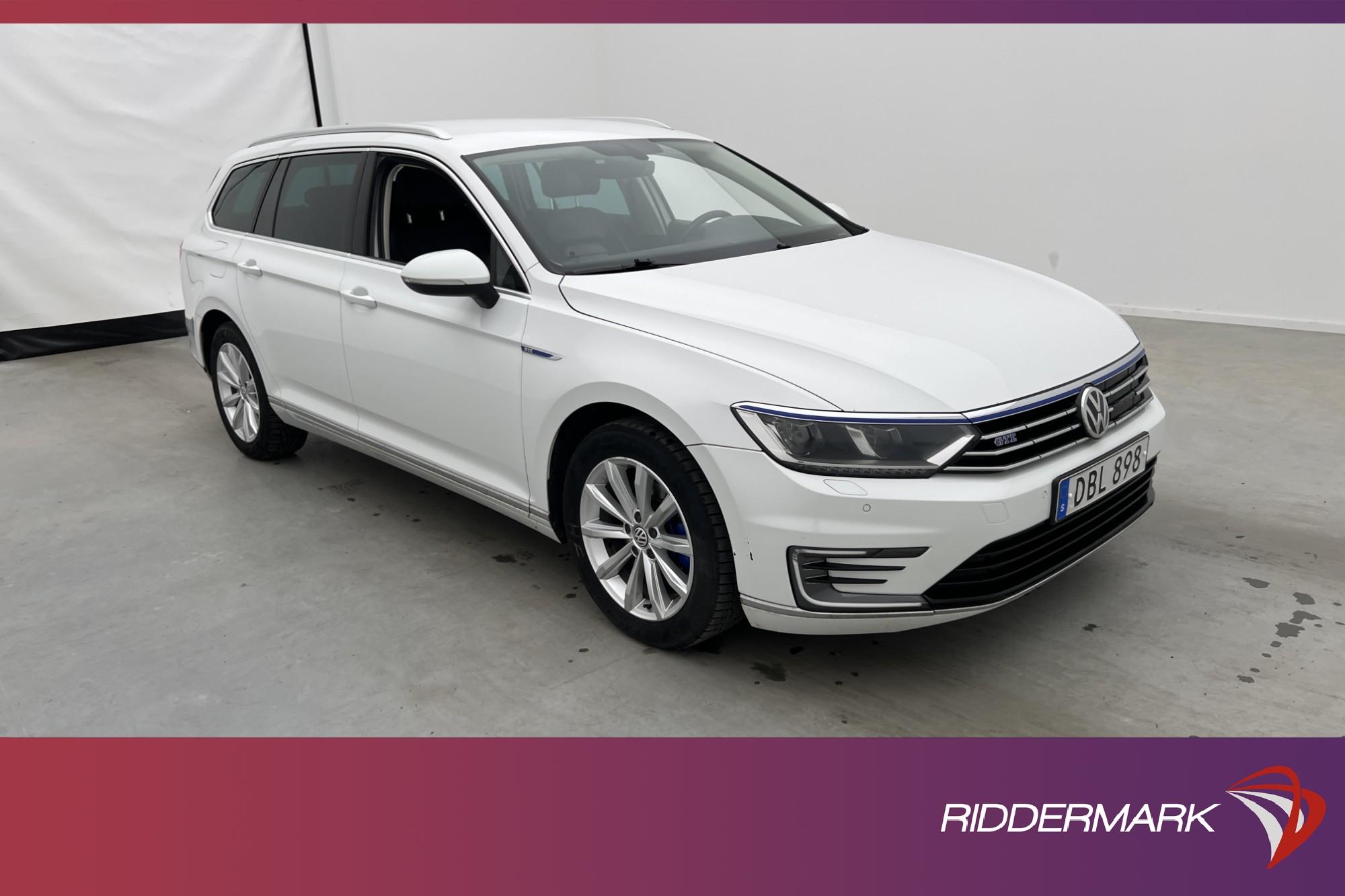 Volkswagen Passat GTE 218hk Dragkrok Backkamera Skinn CarPla