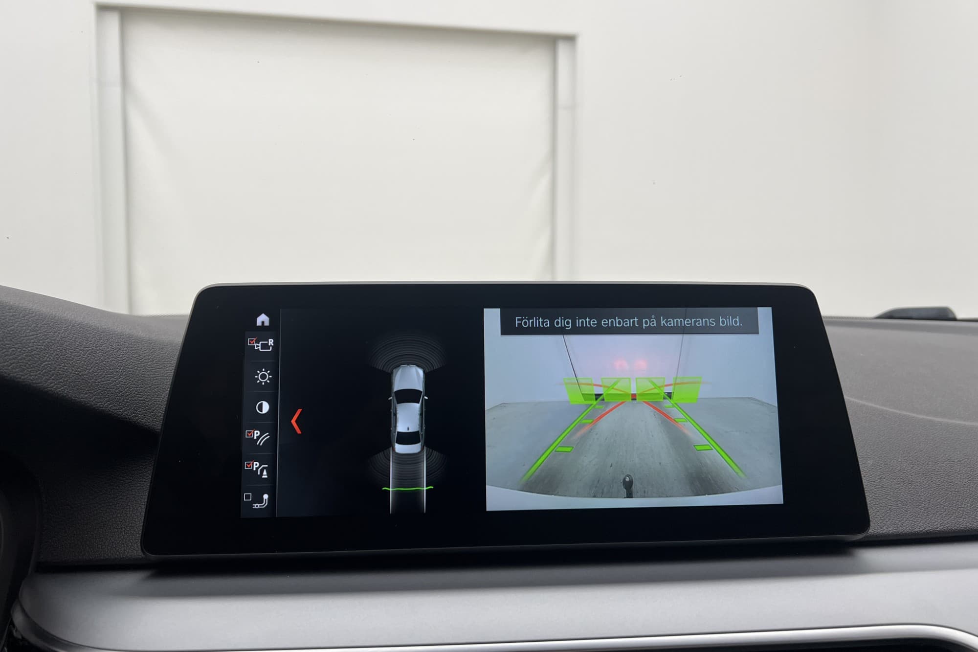 BMW 530 d xDrive 265hk D-Värm Kamera Navi Drag CarPlay