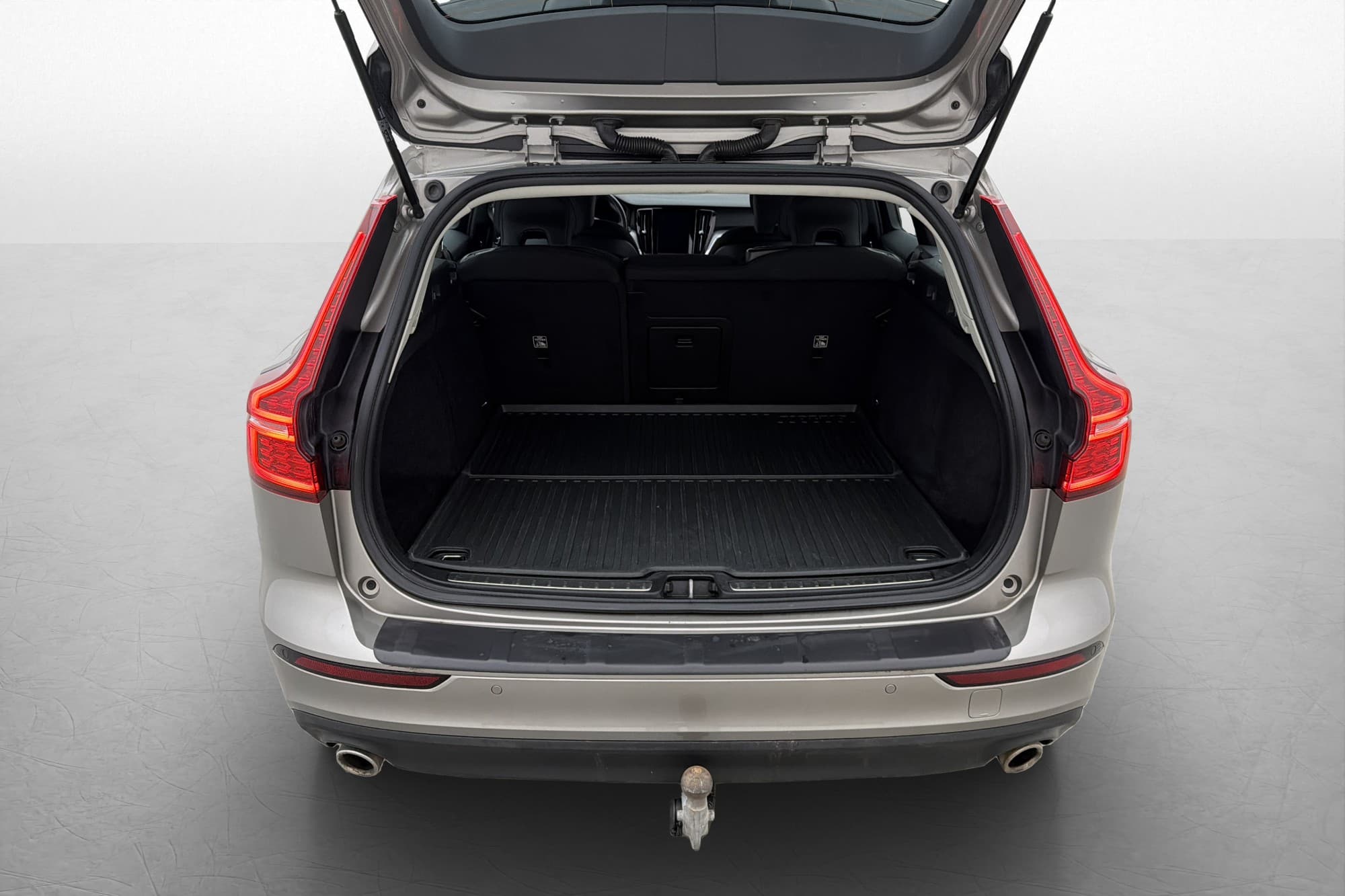 Volvo V60 D3 AWD Momentum Värmare Dragkrok Rattvärme
