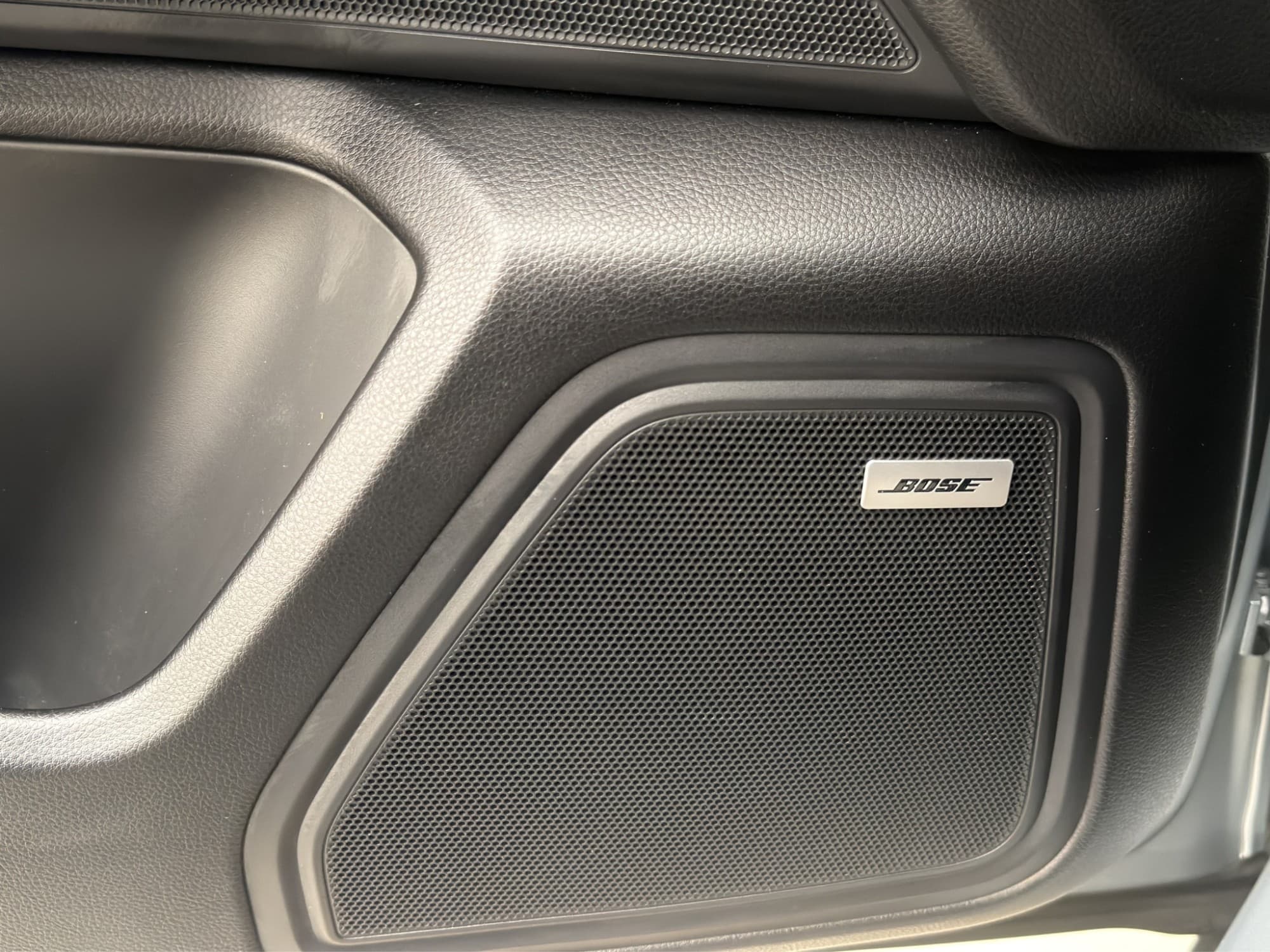 Porsche Macan PDK 245hk AWD BOSE Värmare Drag Läder Elstolar