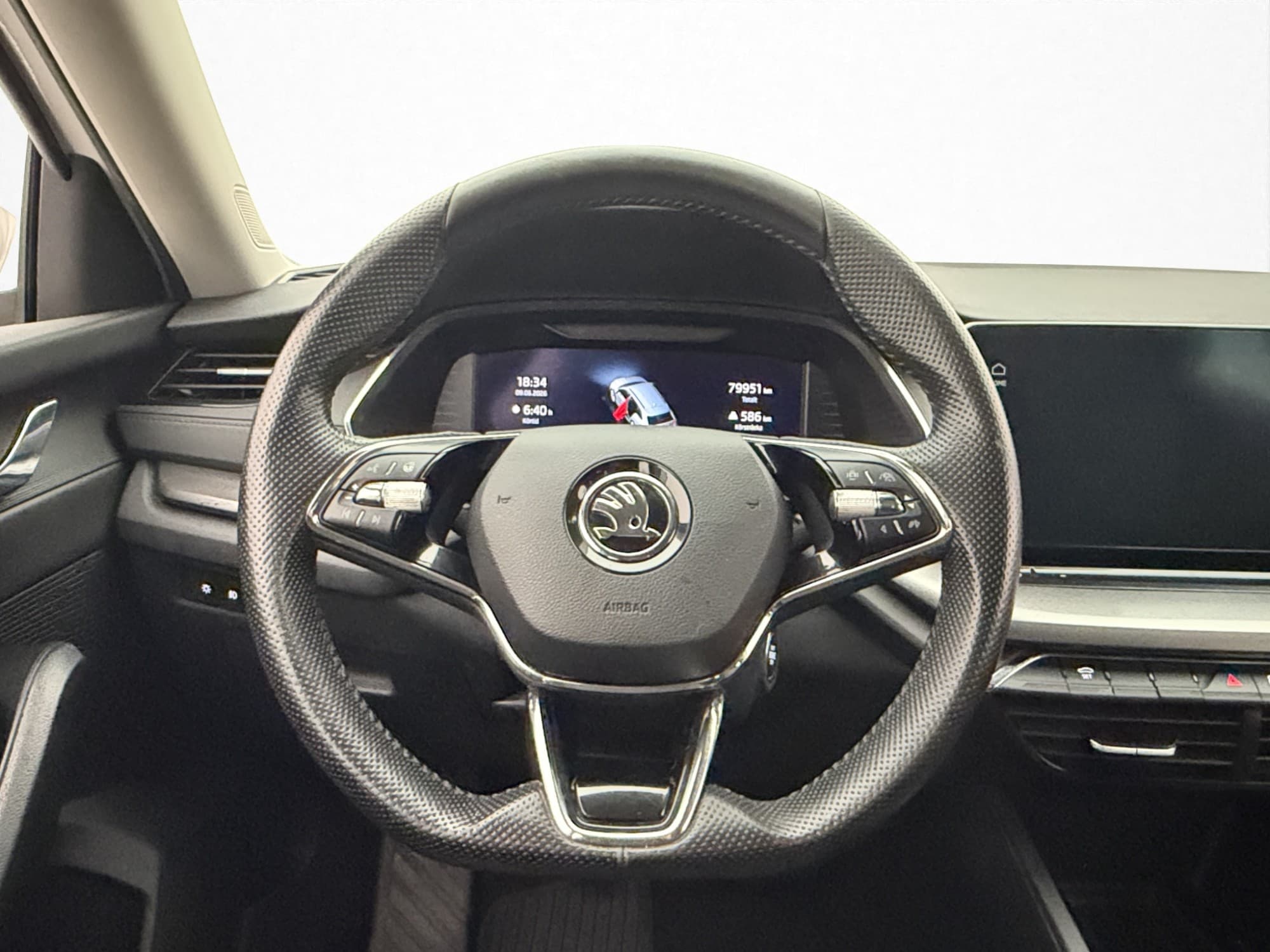 Skoda Octavia 1.0 TSI 110hk Ambition Cockpit Drag Navi