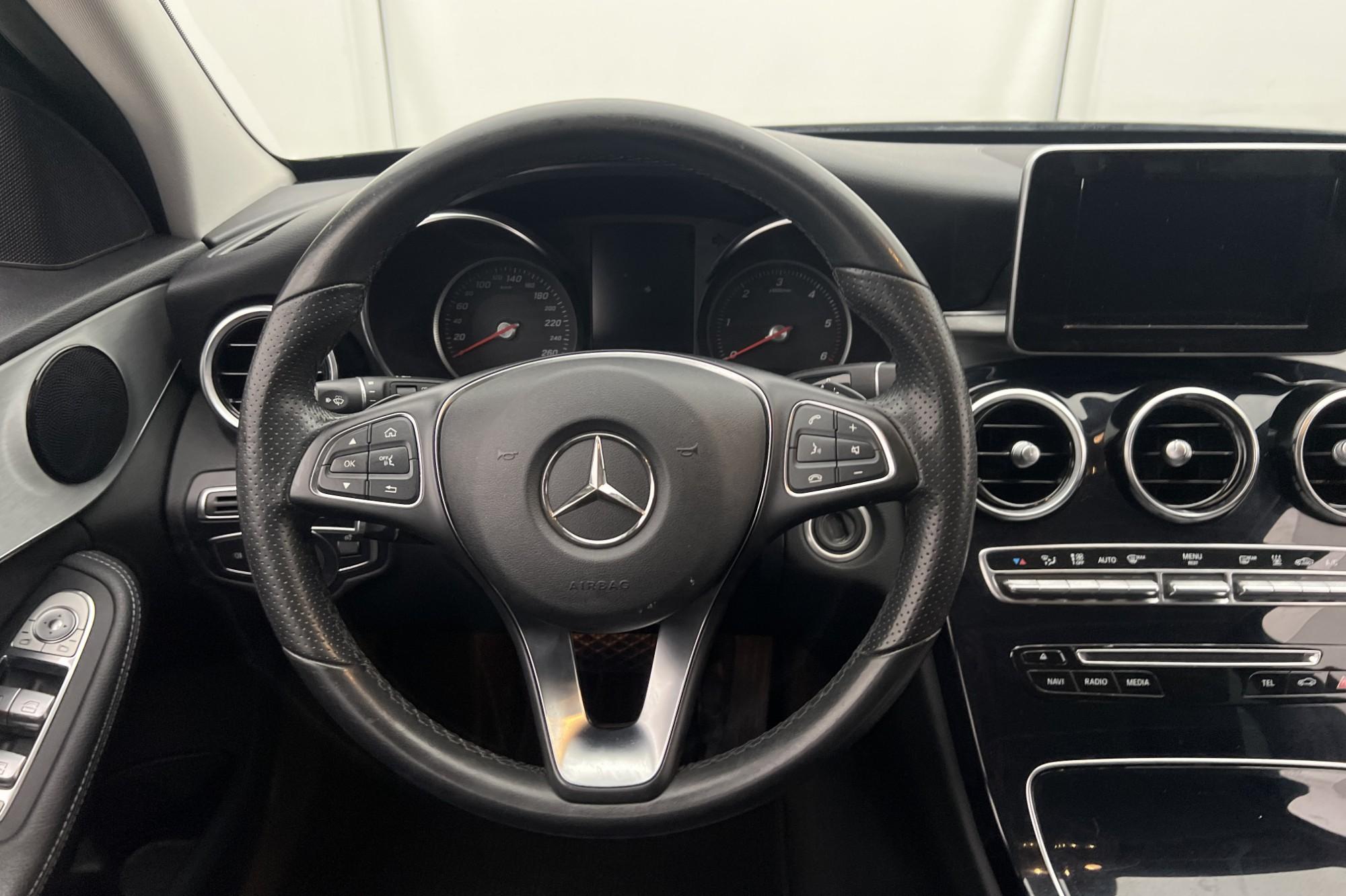 Mercedes-Benz C 220 T d 170hk Avantgarde Värmare Dragkrok