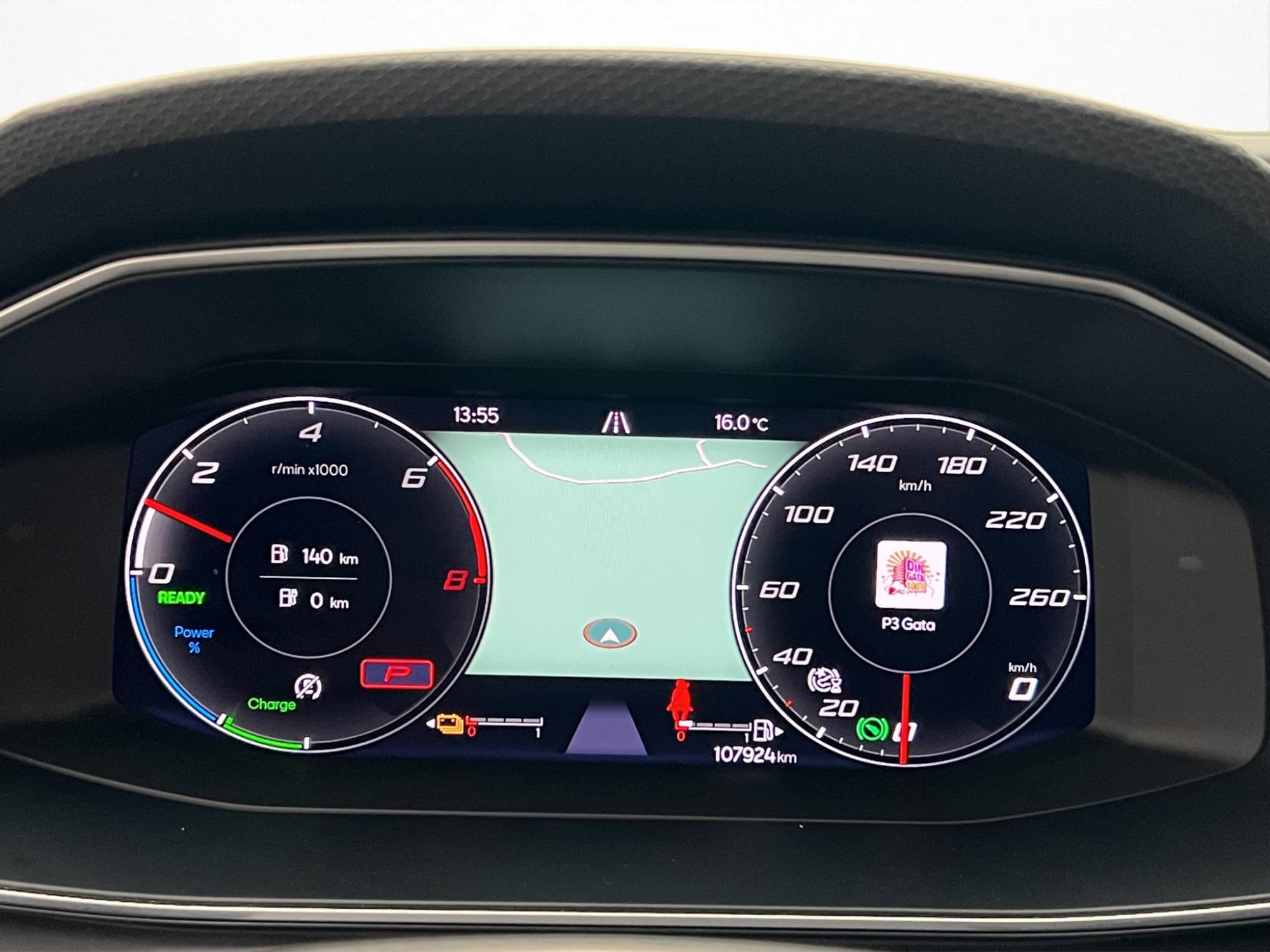 SEAT Leon e-Hybrid 204hk FR Drag Cockpit Rattvärme Keyless