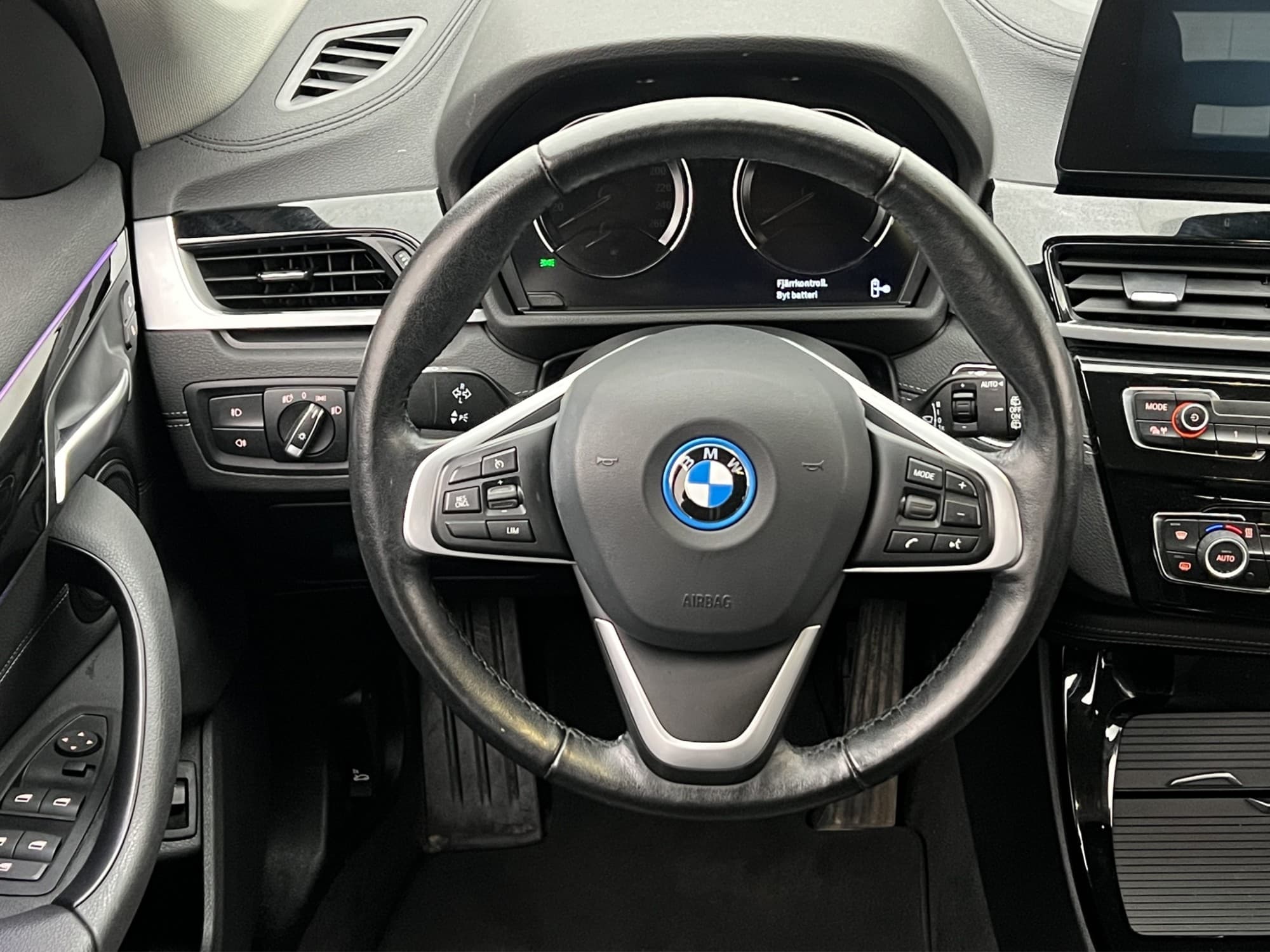BMW X1 xDrive25e 220hk Sport line Head-Up Navi Halvskinn