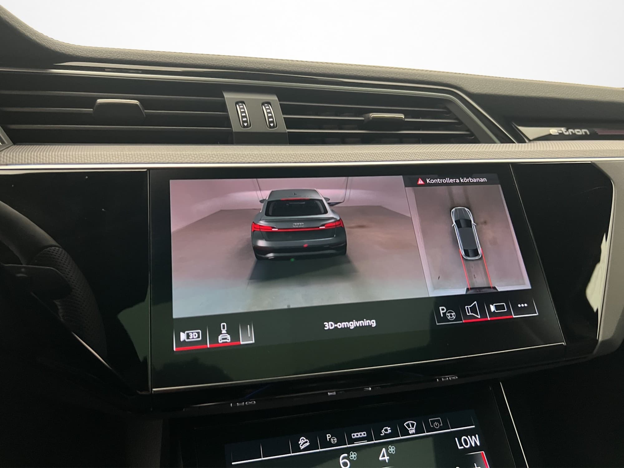 Audi SQ8 e-tron Sportback Q Pano HUD 360º B&O Drag 4-Zon 22"