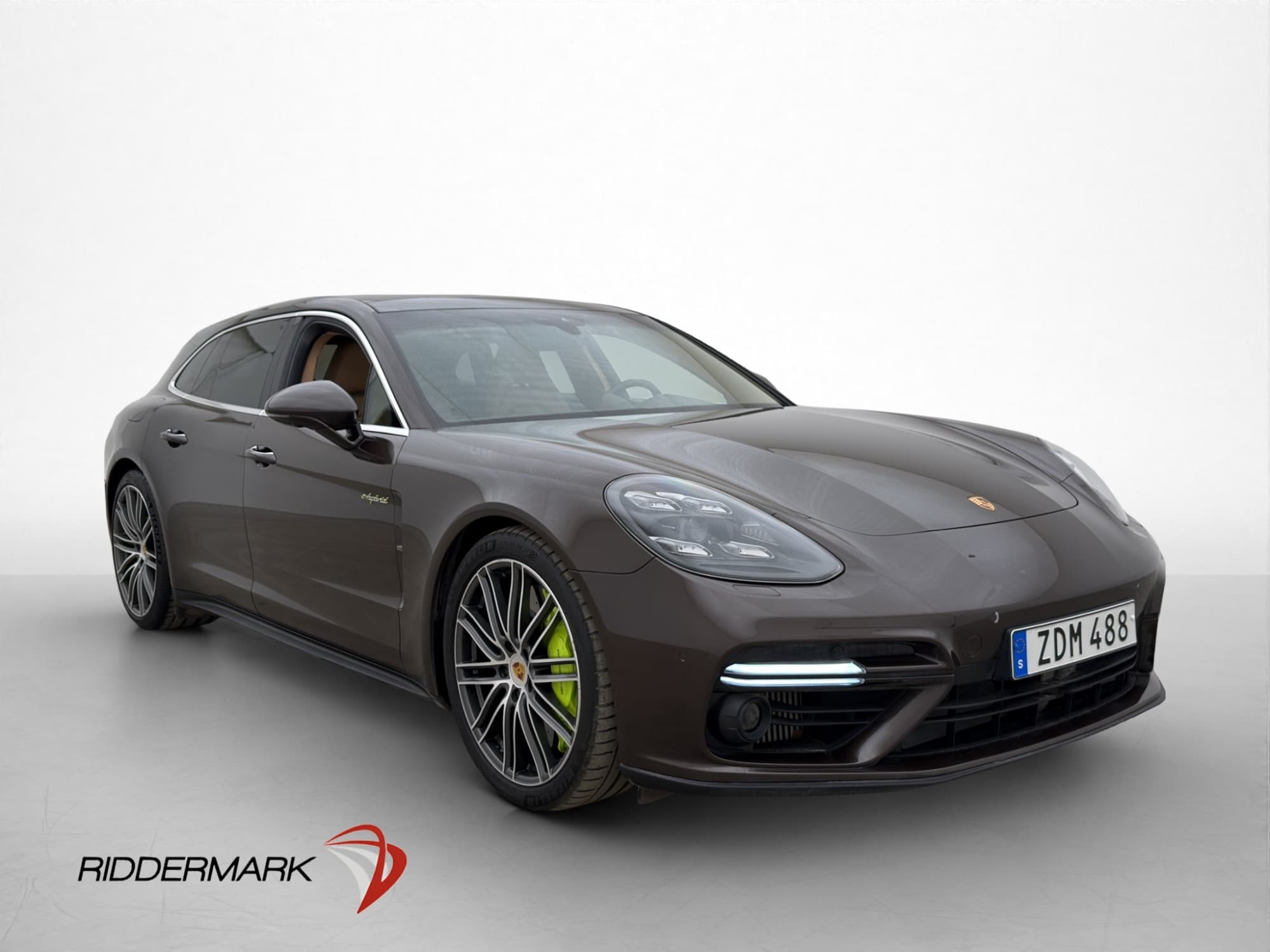 Porsche Panamera Turbo S E-Hybrid Chrono Pano FERRITA PASM
