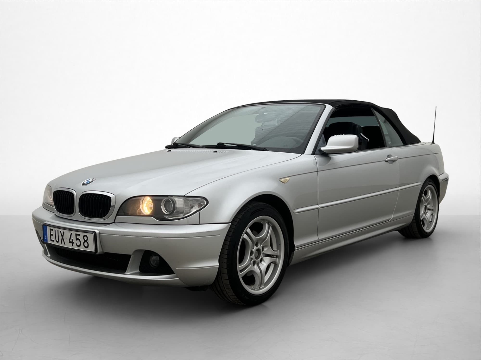 BMW 318 Ci Convertible 143hk Softtop Nybesiktad Nyservad