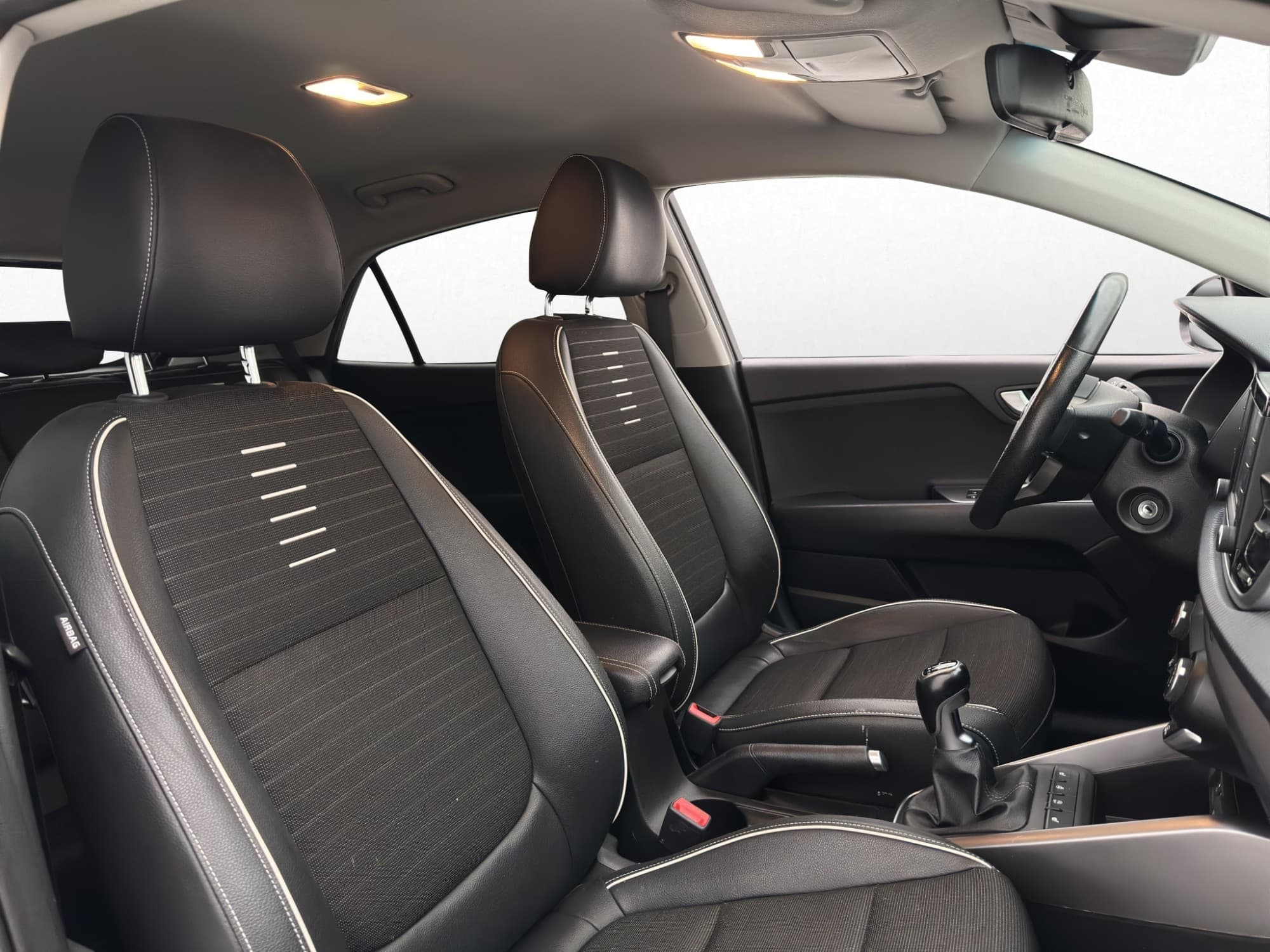 Kia Rio 120hk GT-Line Kamera Halvskinn CarPlay Rattvärme