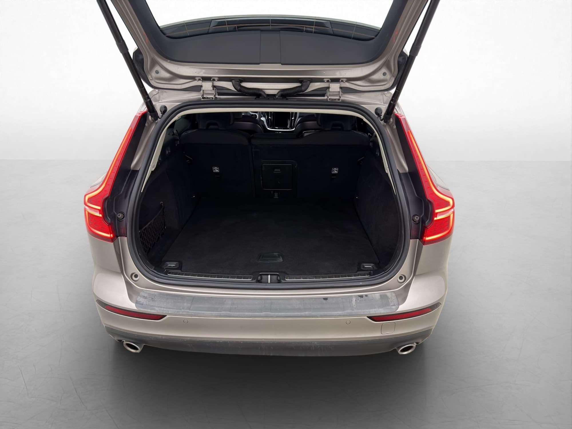 Volvo V60 D4 AWD 190hk Momentum VOC Värmare CarPlay Navi