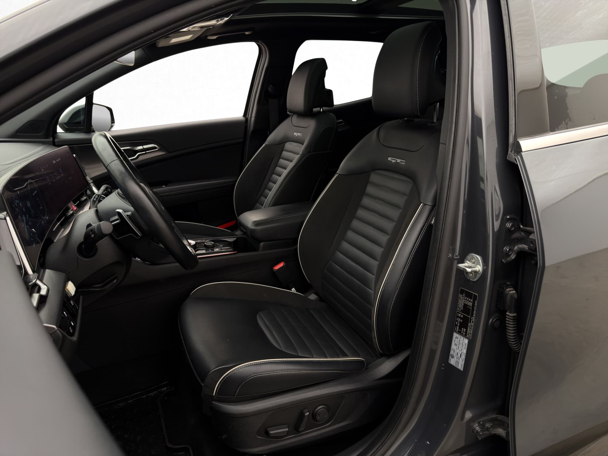 Kia Sportage PHEV AWD 265hk GT-Line Pano H/K Drag 360° MOMS