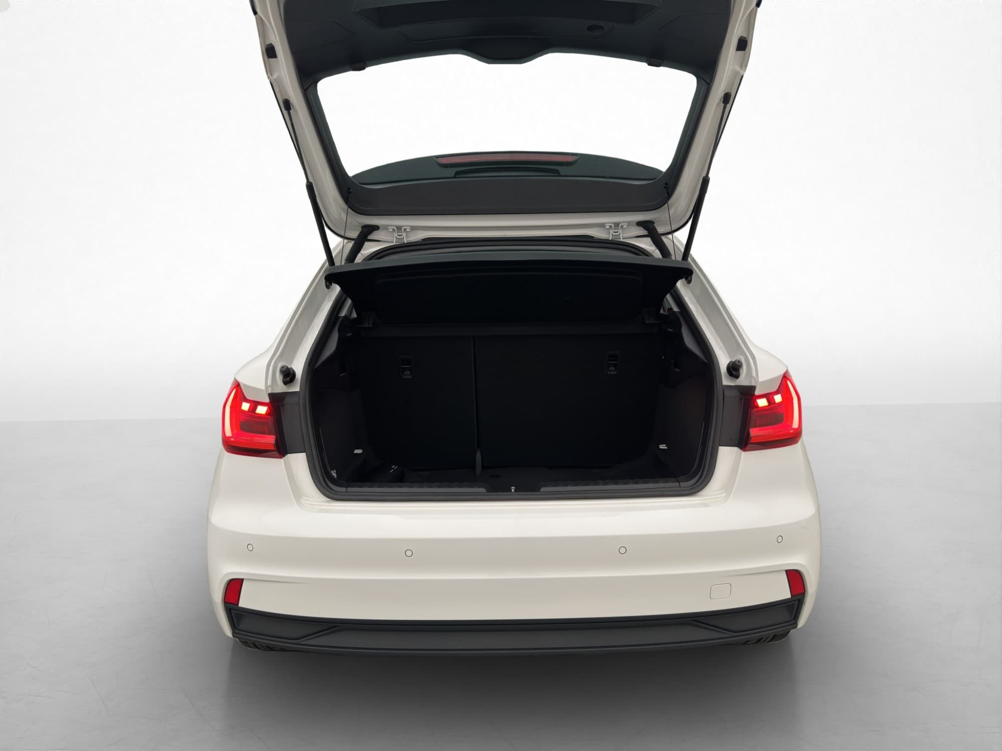 Audi A1 30 TFSI 110hk Proline Cockpit CarPlay Farthåll MOMS