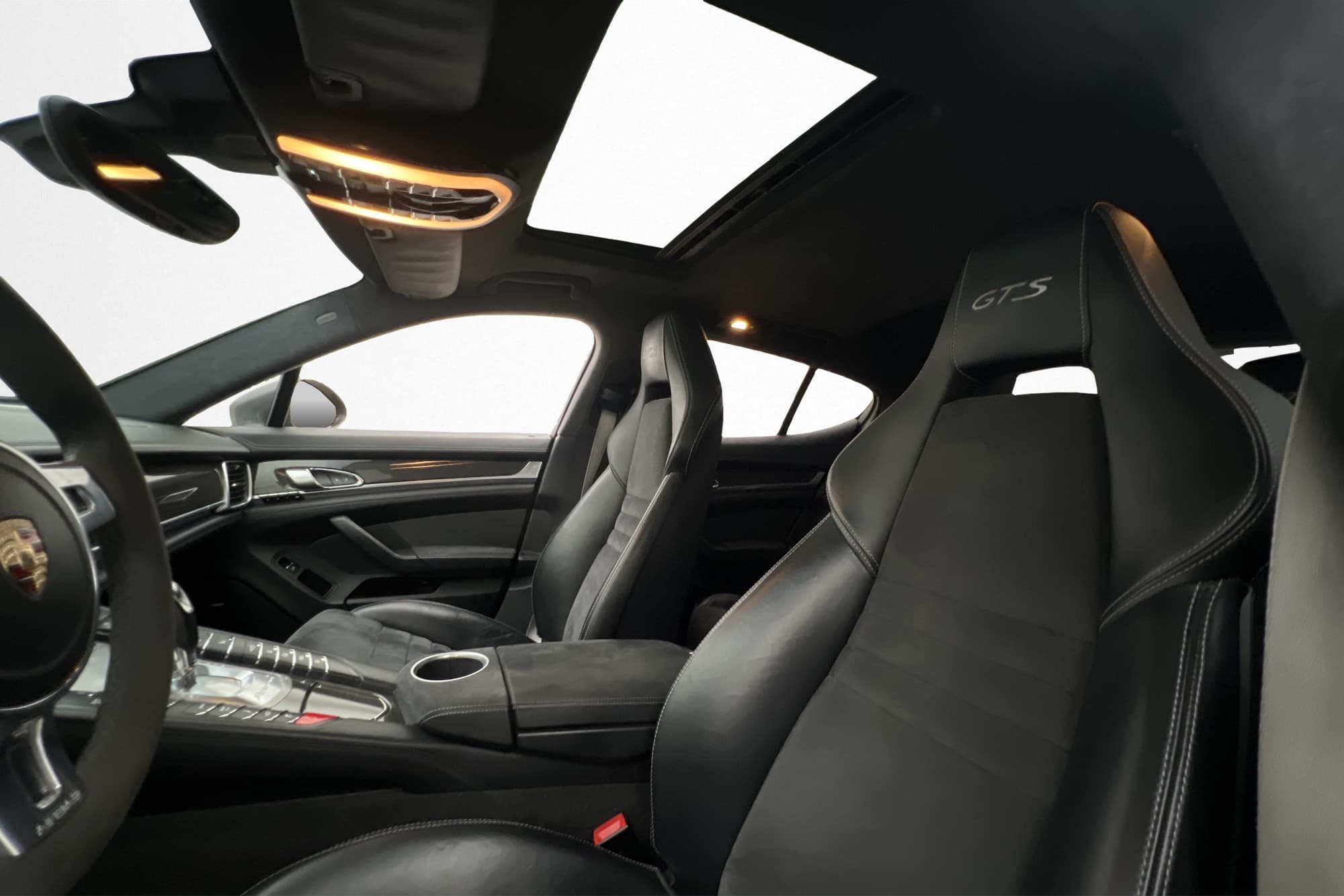 Porsche Panamera GTS 430hk PASM Sport Chrono BOSE Kolfiber
