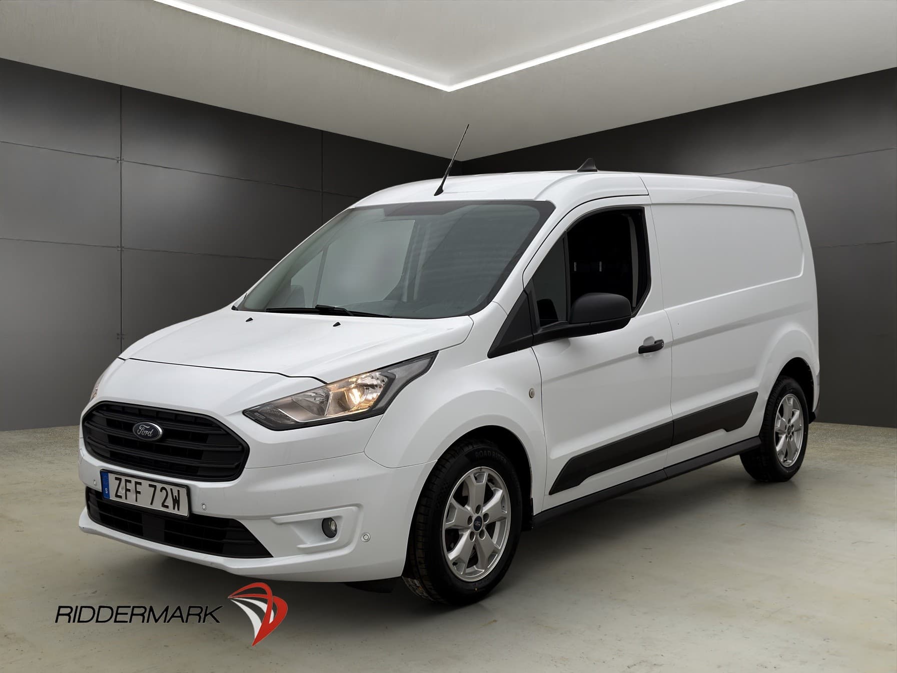 Ford Transit Connect LWB 1.5 Värmare PDC 3-Sit Dragkrok MOMS