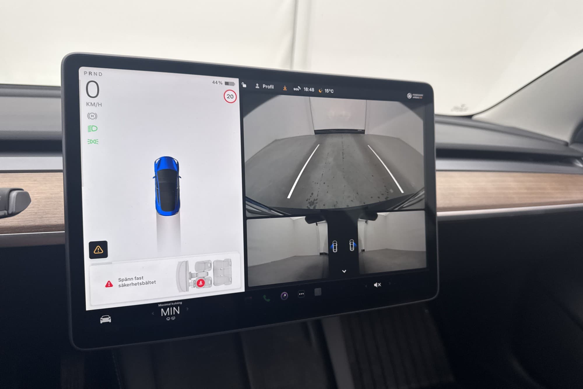 Tesla Model 3 Long Range AWD 440hk Svensksåld Uppgraderad AP