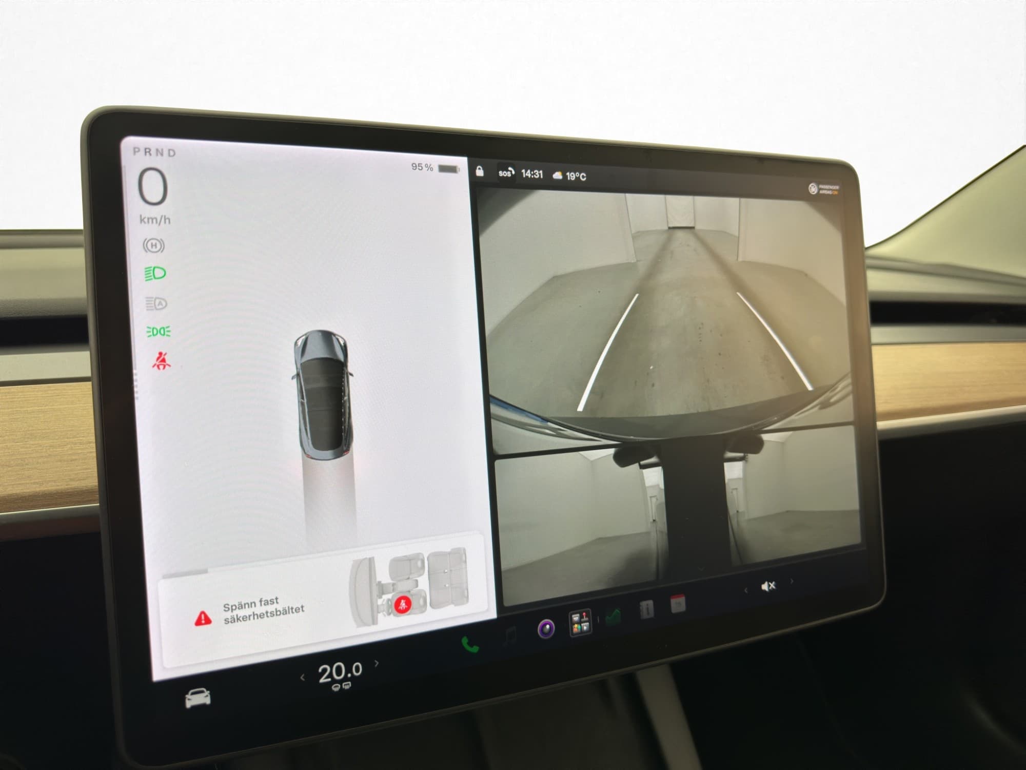 Tesla Model 3 Long Range AWD 440hk Pano Kamera Autopilot