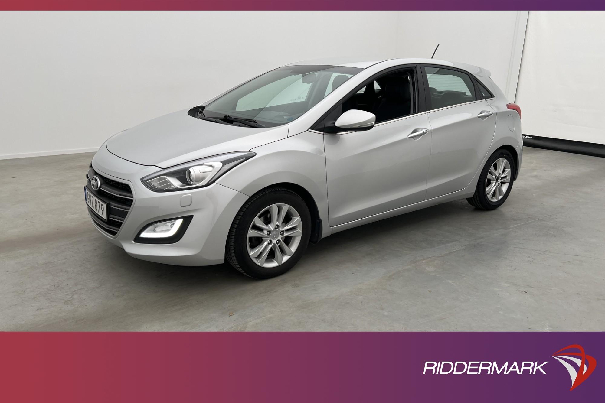 Hyundai i30 CRDi 136hk Premium Värmare Kamera Navi Välservad