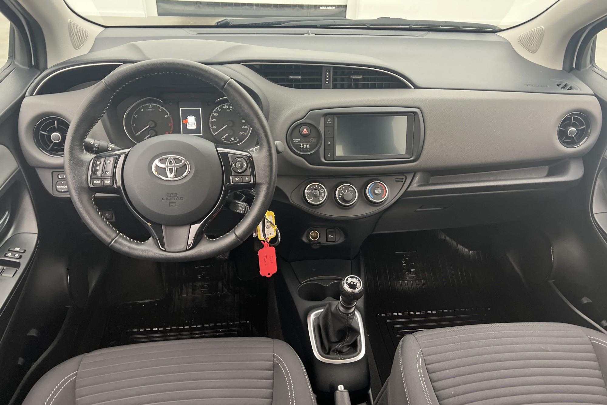 Toyota Yaris 1.5 VVT-iE 111hk Active Kamera