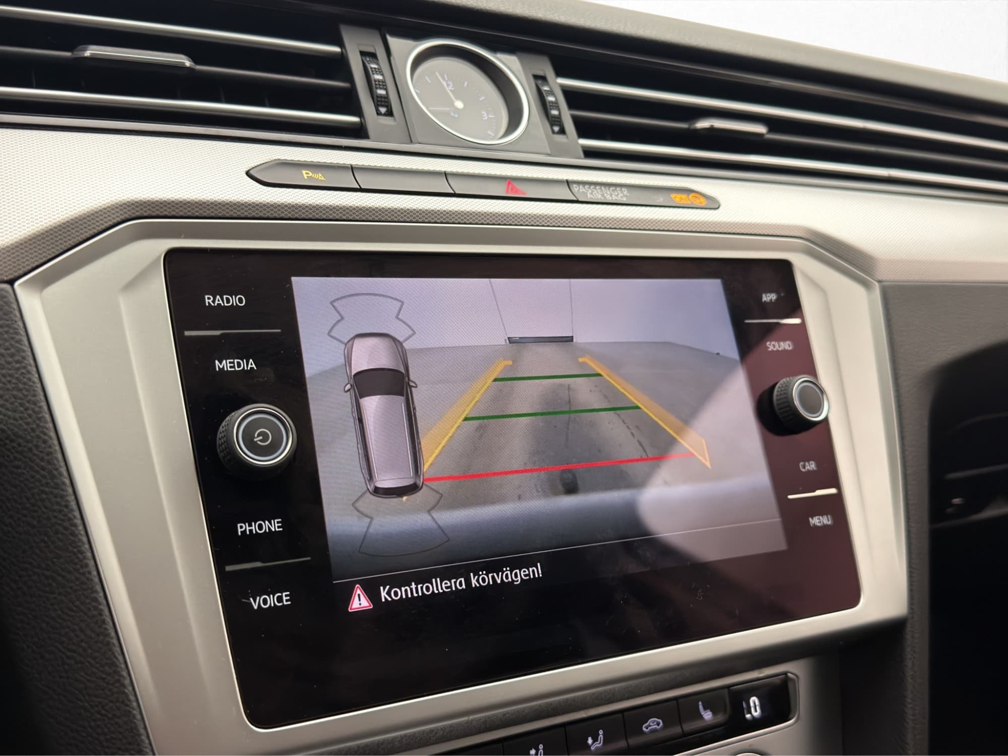 Volkswagen Passat 1.4 TSI 150hk Värmare Cockpit Drag Kamera