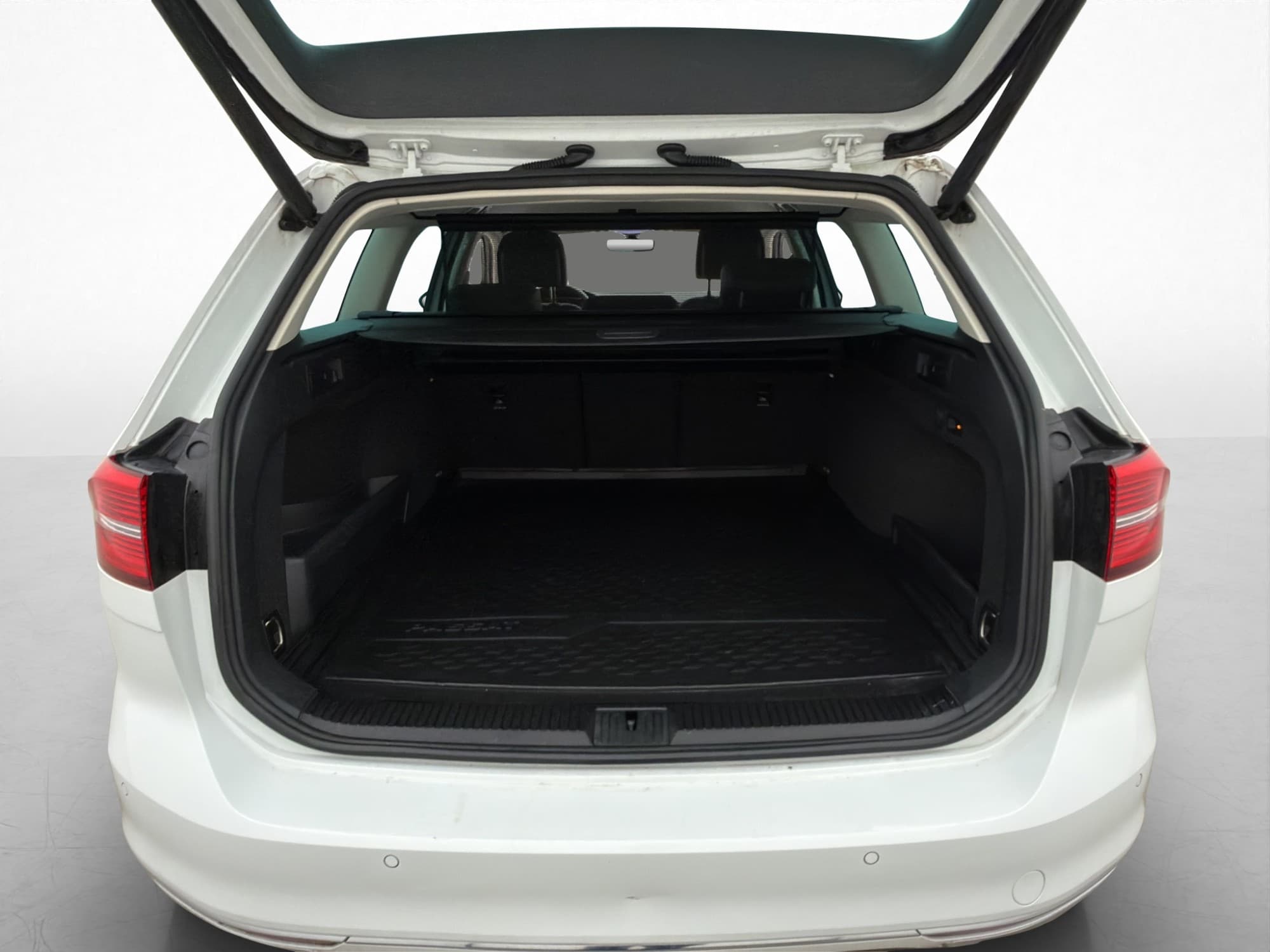 Volkswagen Passat GTE 1.4 TSI 218hk B-Kamera P-Värm Carplay