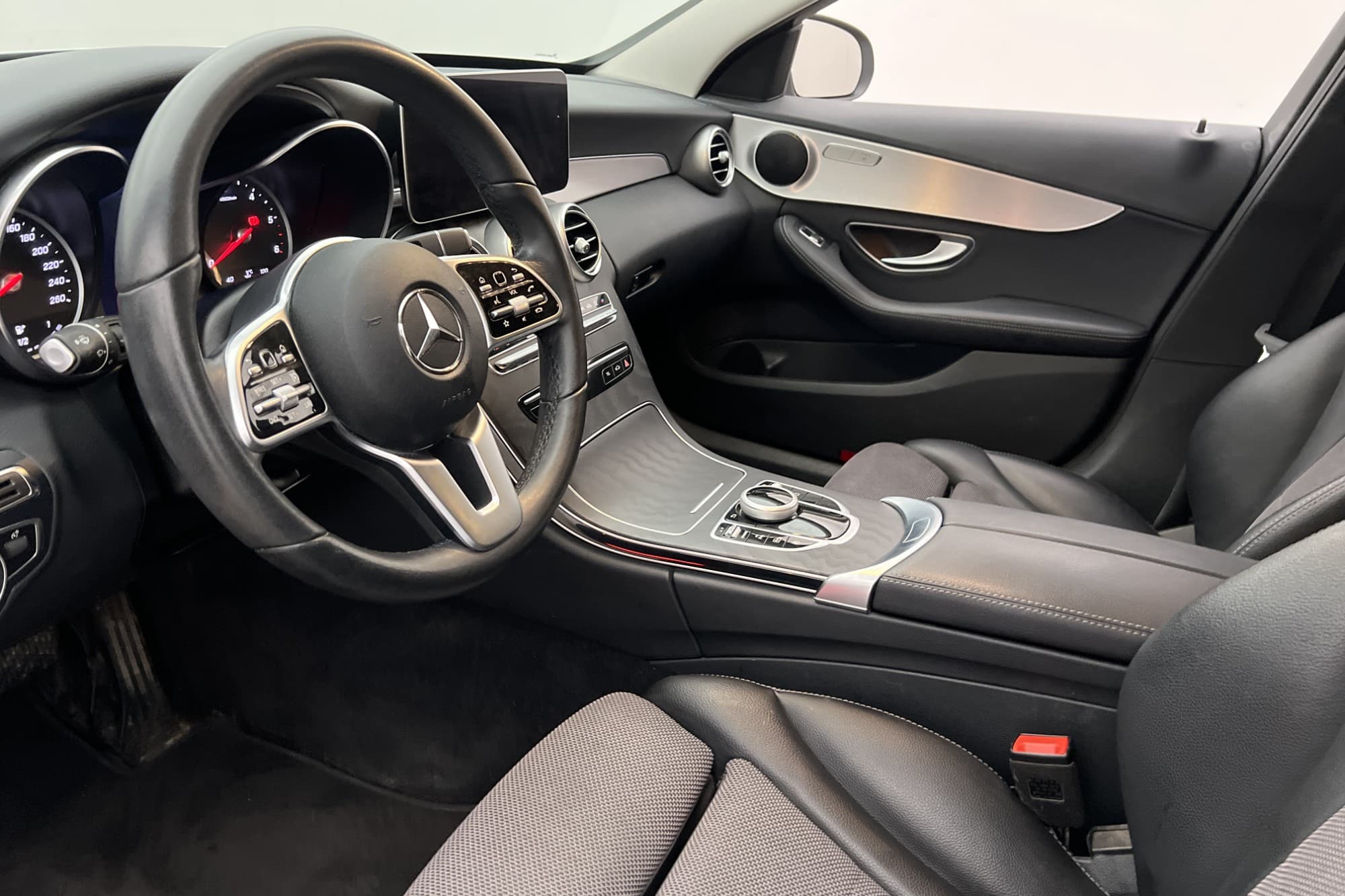 Mercedes-Benz C 220 T d 194hk Kamera Dragkrok Keyless Navi
