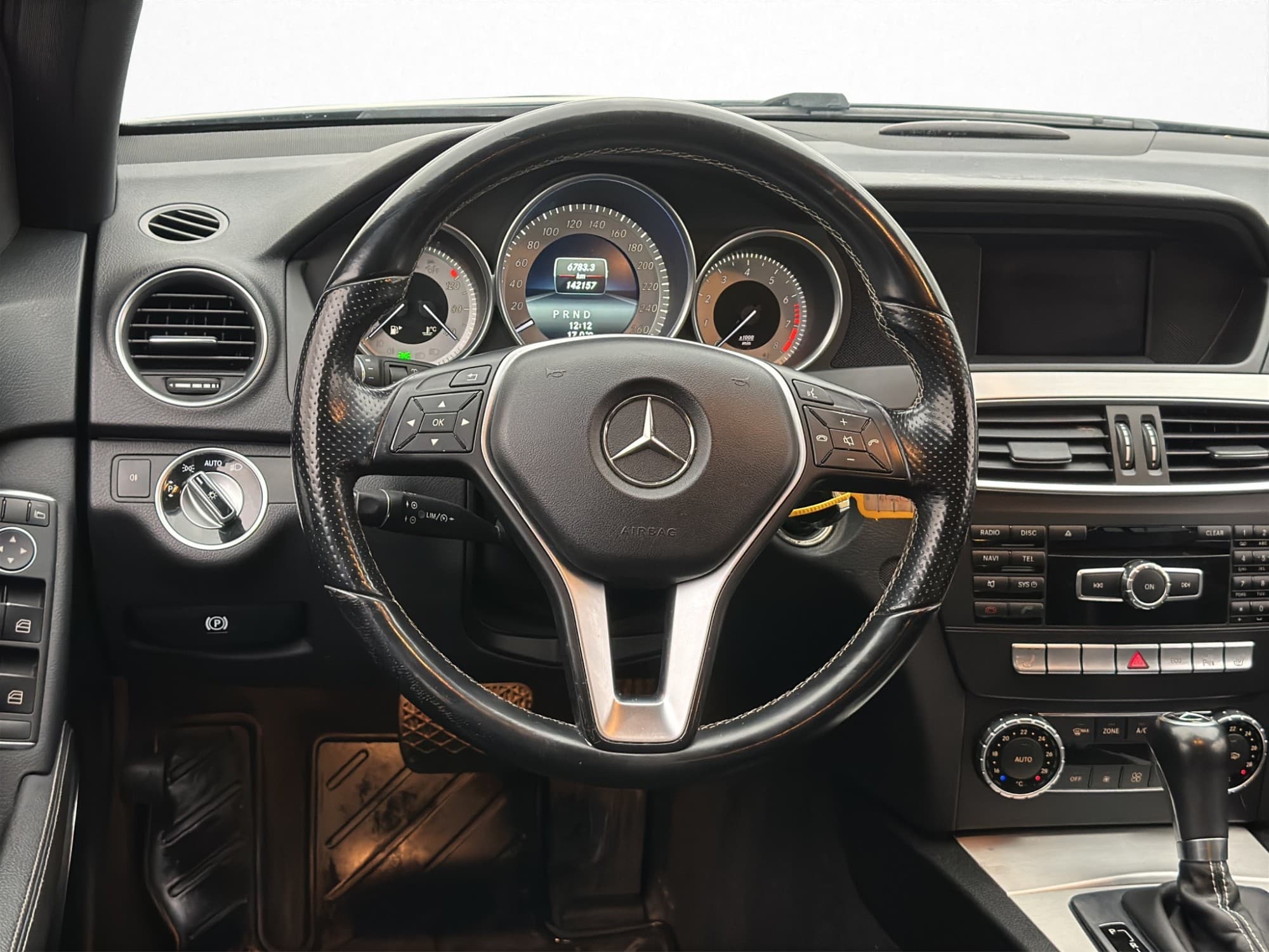 Mercedes-Benz C 180 T Avantgarde P-Sensorer Bluetooth Drag