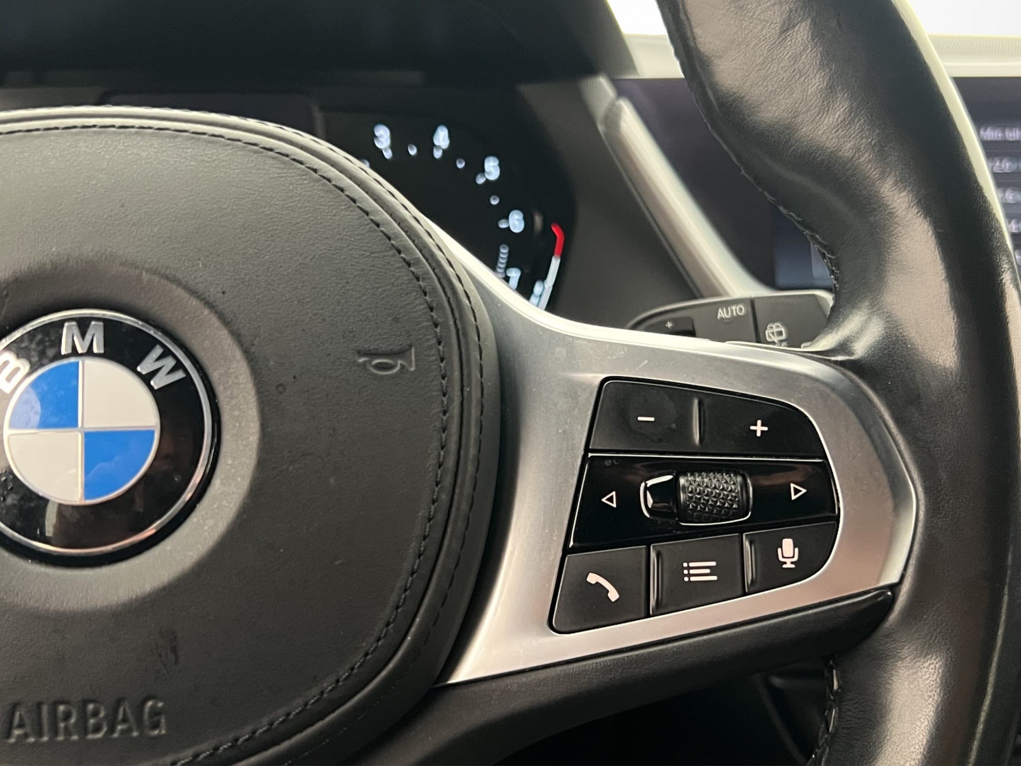 BMW 118i 140hk M Sport HiFi Cockpit Halvskinn Kamera