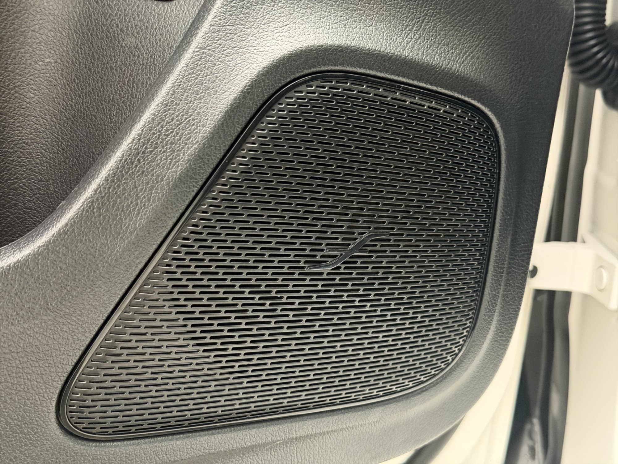 Mercedes-Benz A 250 e 218hk AMG Pano Wide HUD Värm 360° Drag