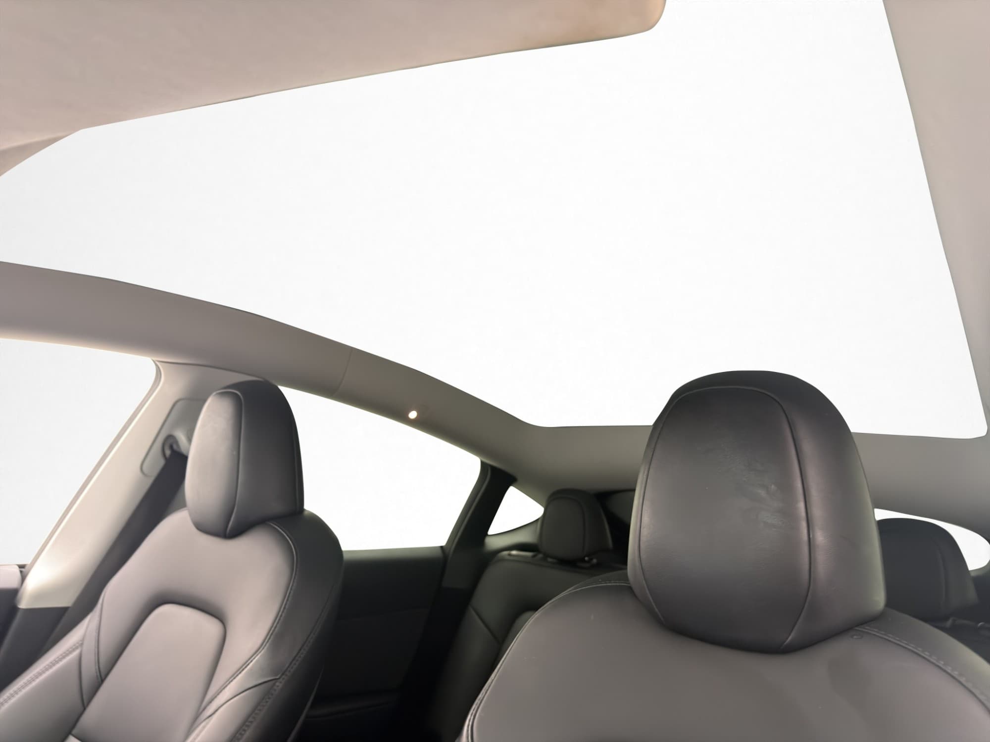 Tesla Model Y Performance AWD Svensksåld Panorama Kamera