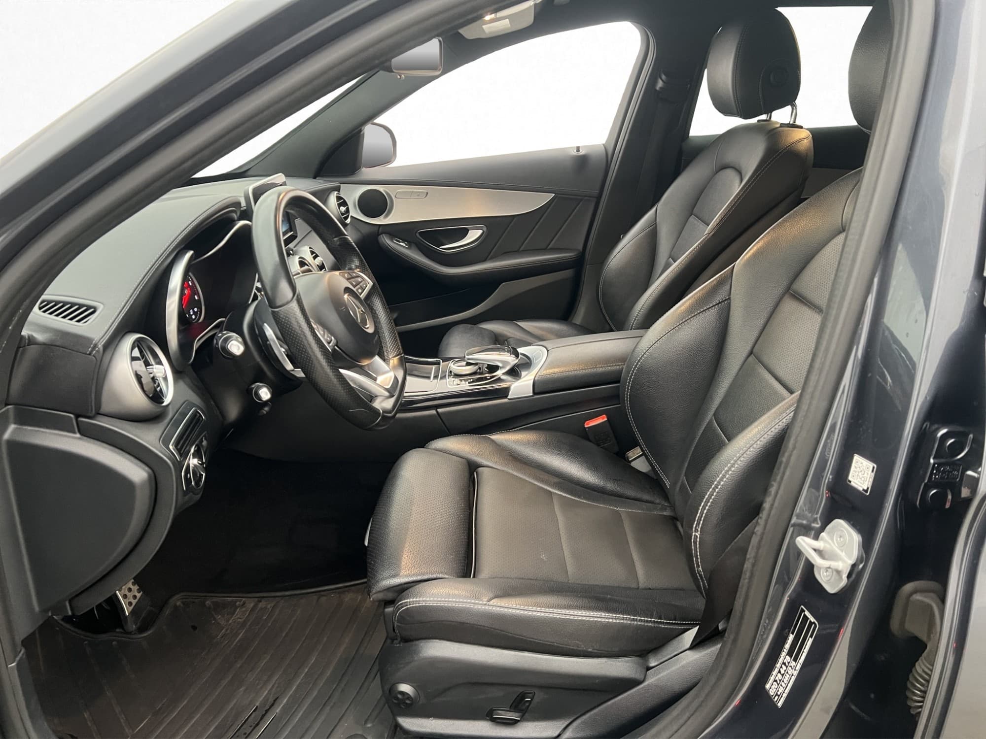 Mercedes-Benz C 220 T d 7G AMG Night Skinn Drag 170hk