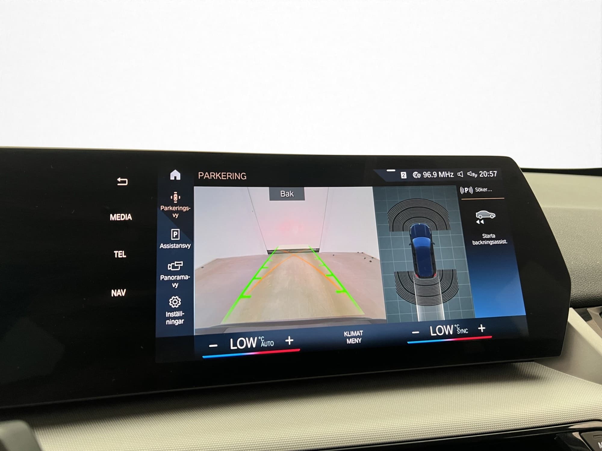 BMW X1 xDrive25e 245hk H/K Widescreen Kamera CarPlay MOMS