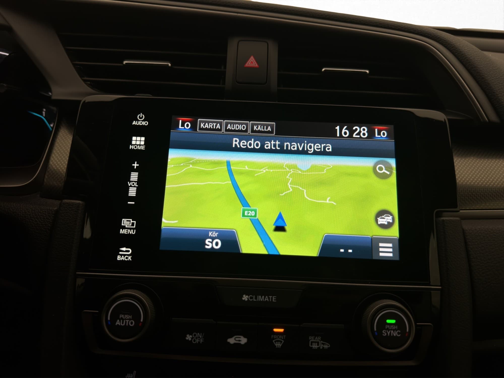 Honda Civic 1.0 126hk Elegance Kamera Navi Bluetooth