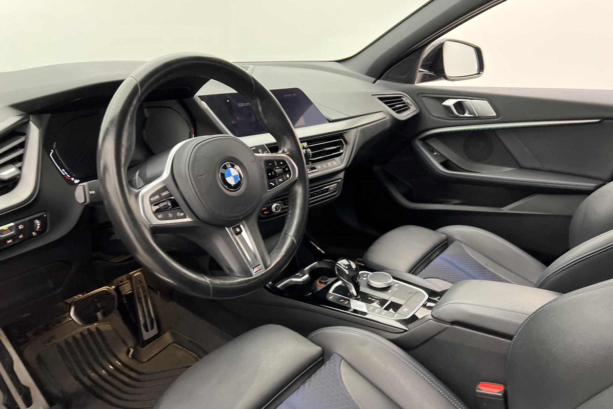 BMW 118 i 140hk M Sport HiFi Cockpit Rattvärme Kamera