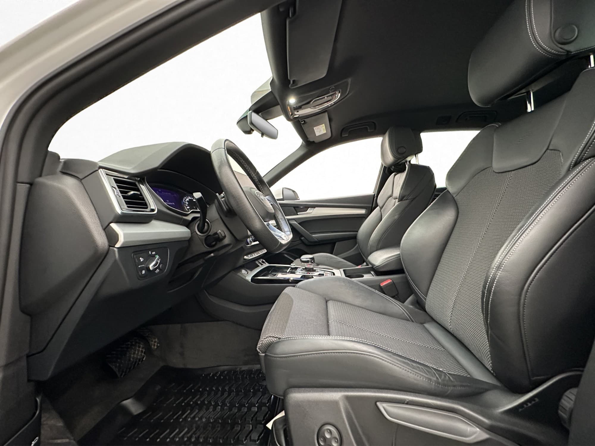 Audi Q5 55 TFSI e Q S-Line MOMS CarPlay Drag Farthållare