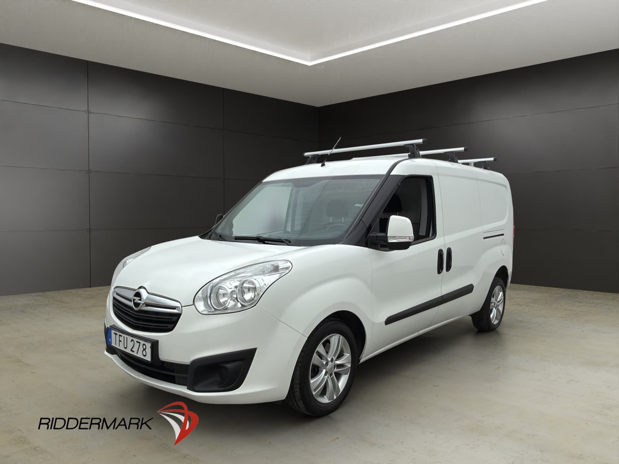 Opel Combo L2 1.3 CDTI Värmare 2xDörrar Dragkrok Takräcke