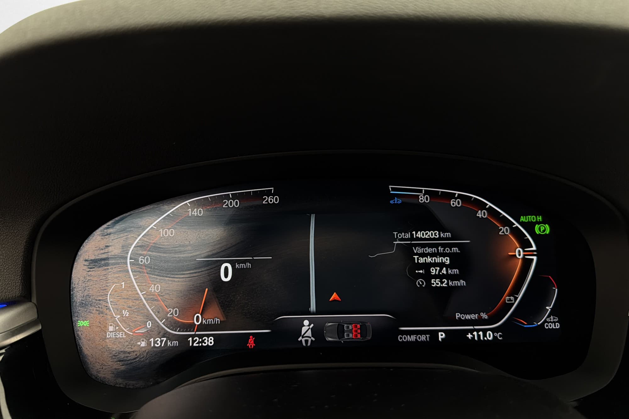 BMW 520 d 190hk xDrive Kamera Dragkrok Värmare CarPlay Navi