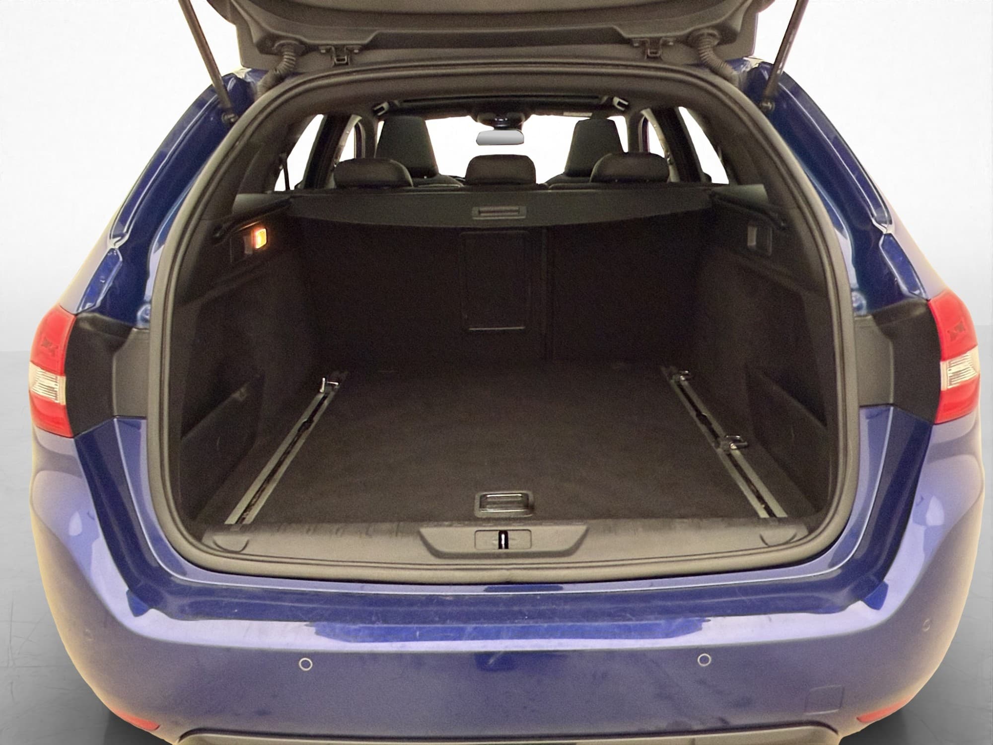 Peugeot 308 SW 2.0 BlueHDI GT PanoSkinn/Alcantara Navi